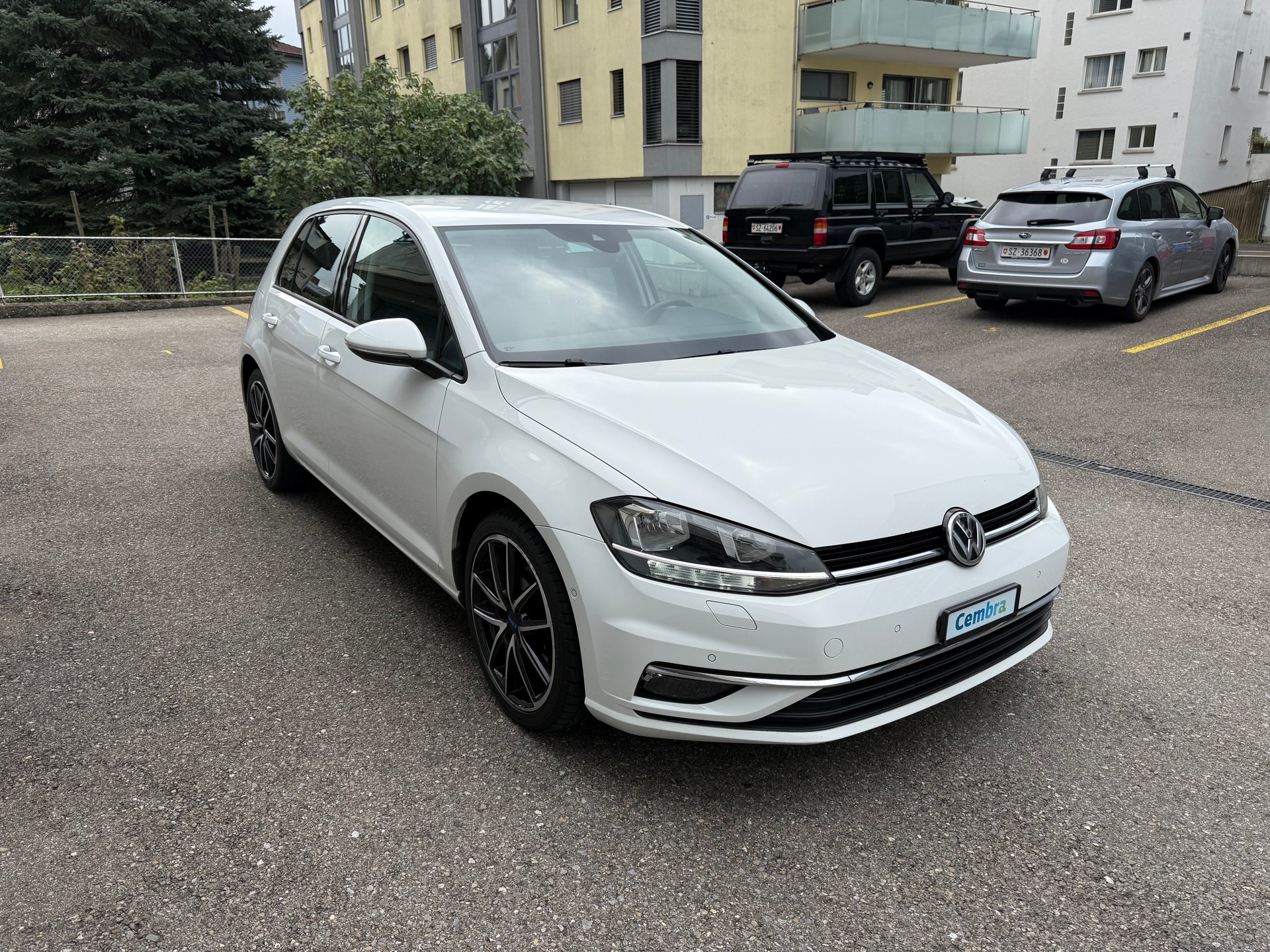 VW Golf 2.0 TDI Highline Swiss Line Limited 4M DSG-showroom-element-2