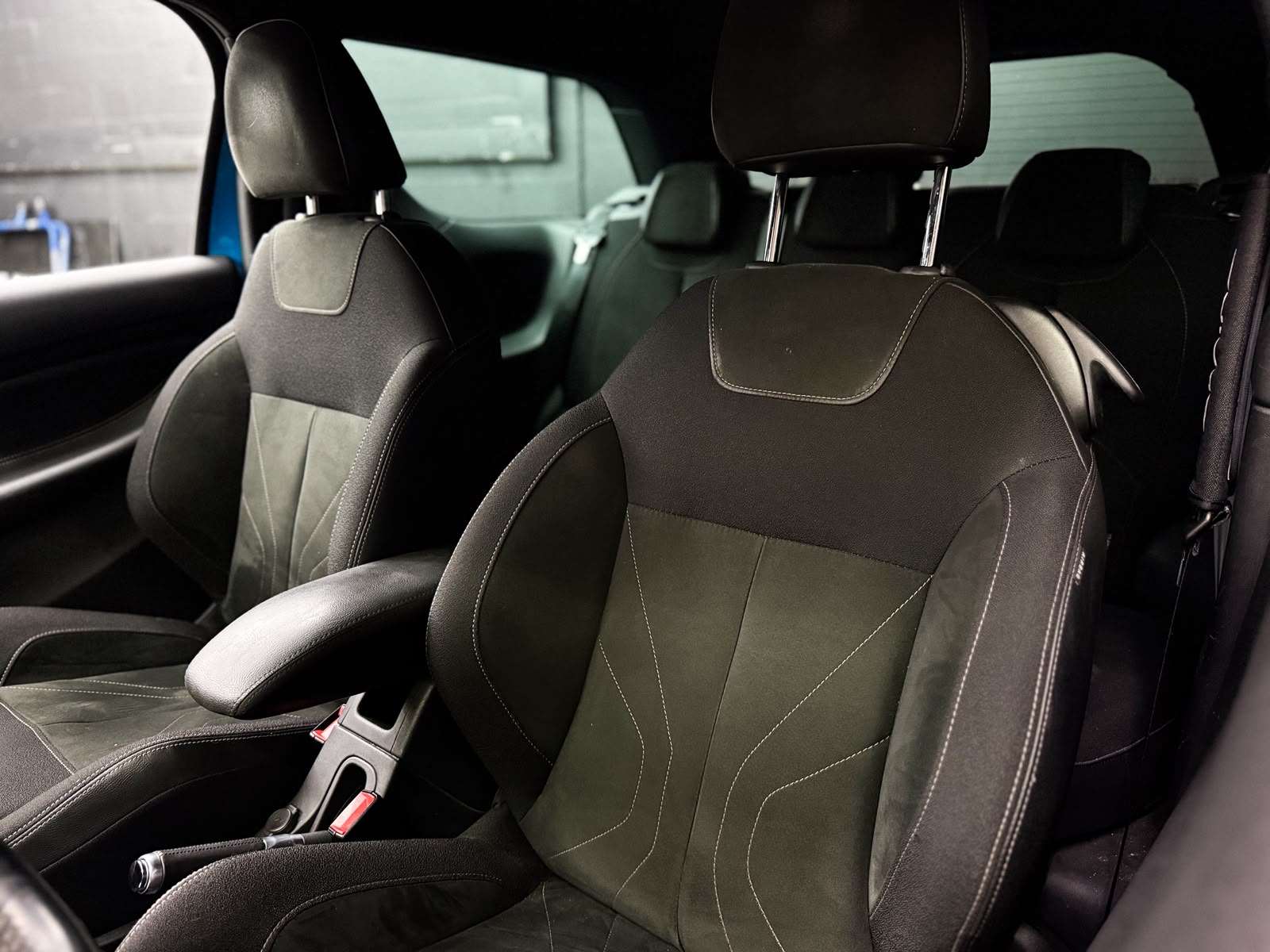 DS AUTOMOBILES DS 3 1.2 PureTech Faubourg Addict-image-14