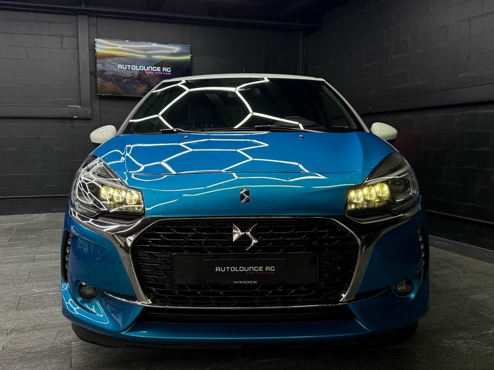 DS AUTOMOBILES DS 3 1.2 PureTech Faubourg Addict-image-1