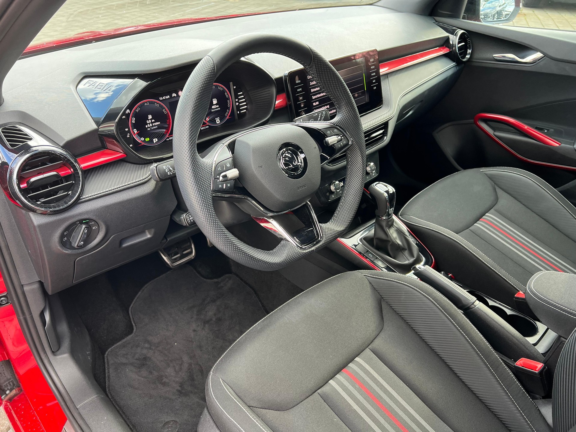 SKODA Fabia 1.5 TSI Monte Carlo DSG-image-7