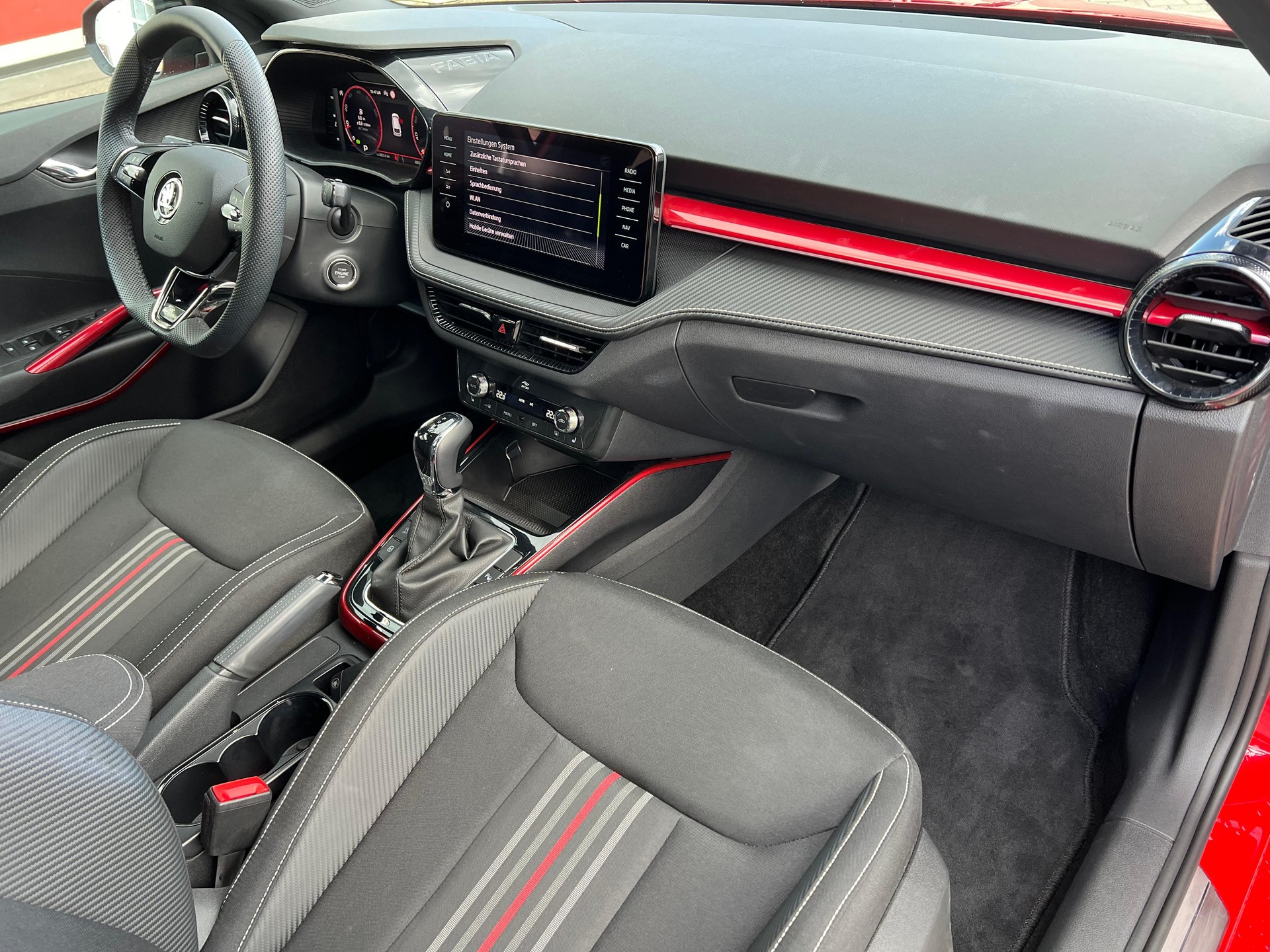 SKODA Fabia 1.5 TSI Monte Carlo DSG-image-13