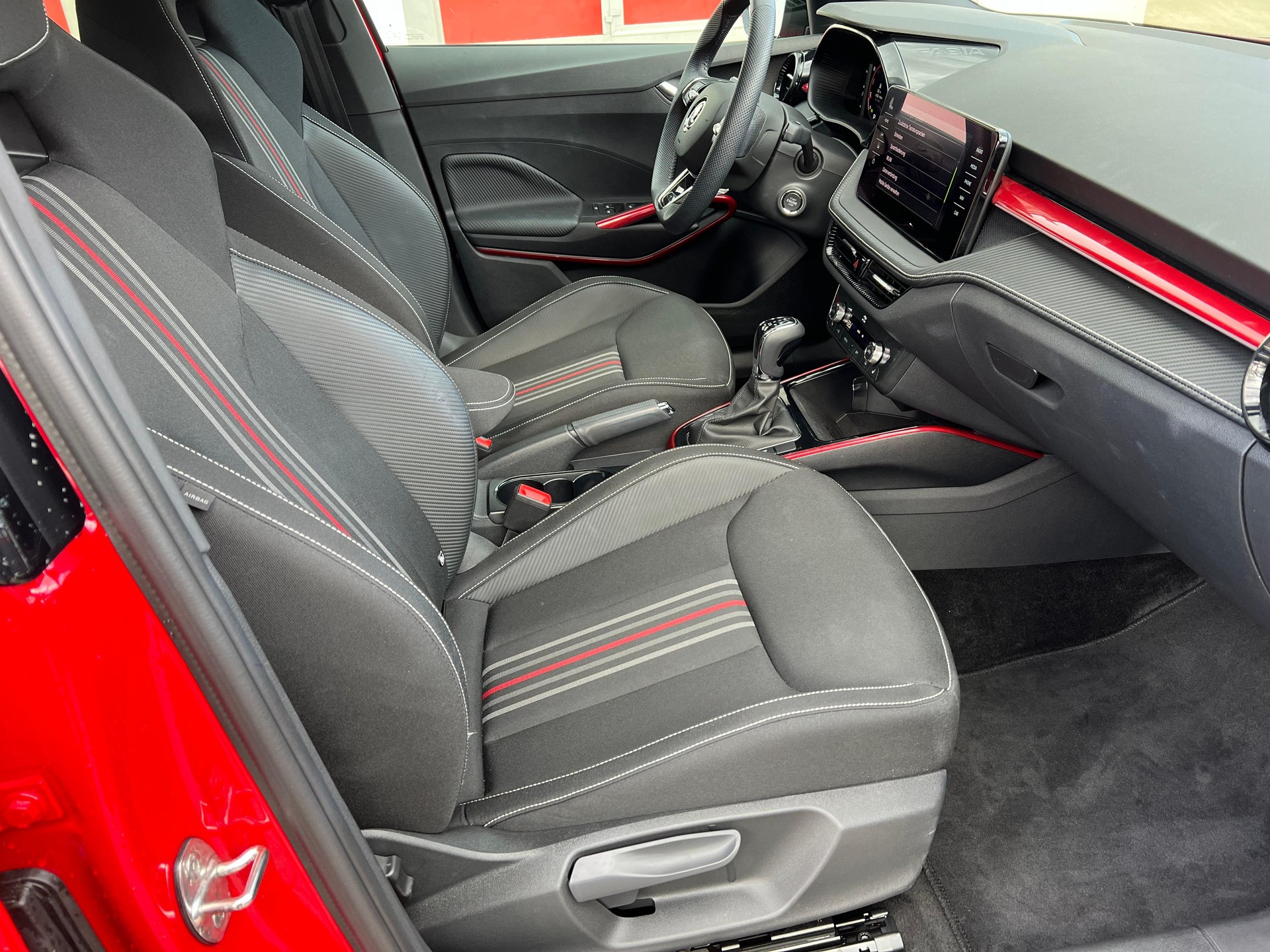 SKODA Fabia 1.5 TSI Monte Carlo DSG-image-12