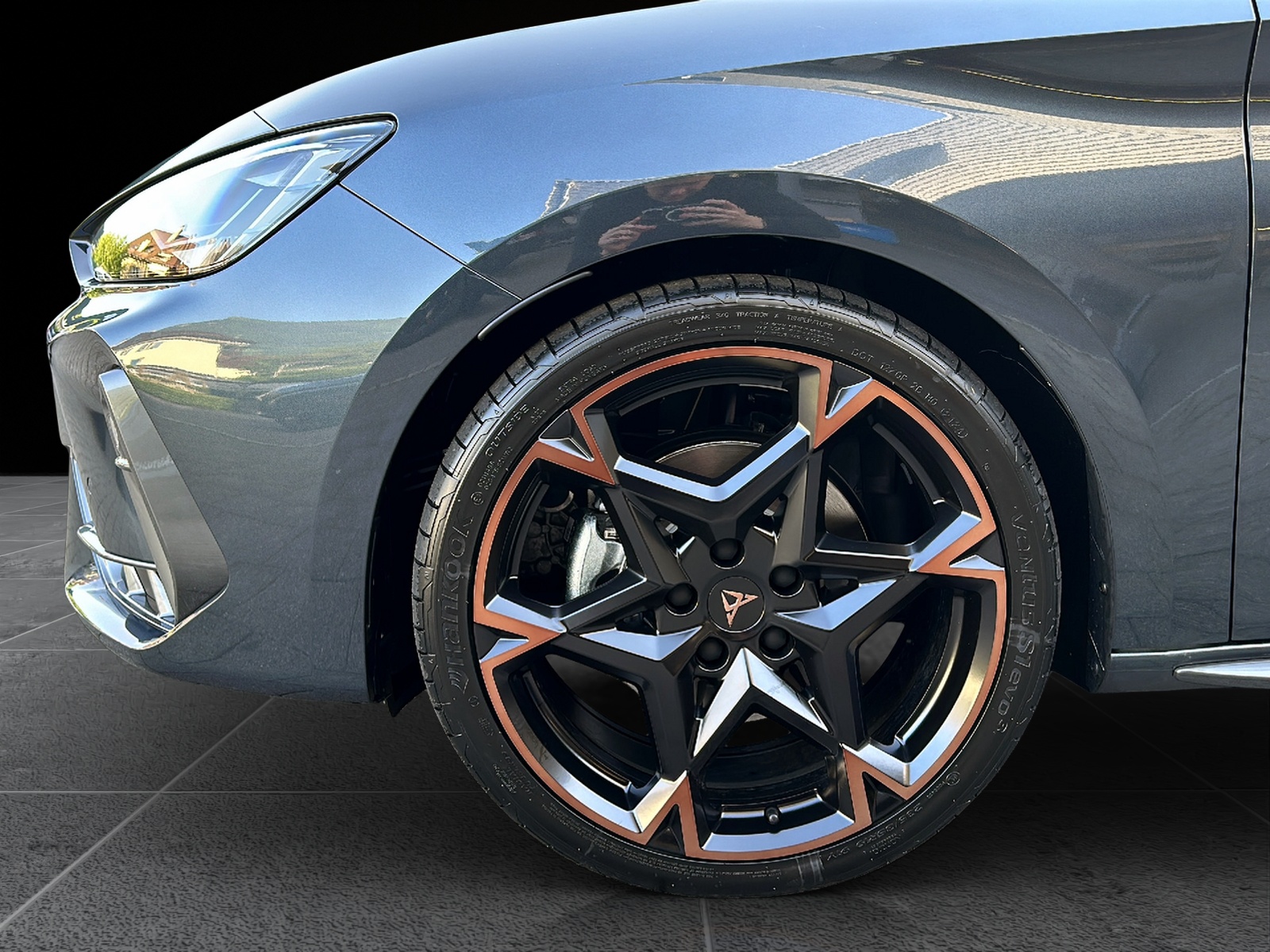 CUPRA LEON 1.5 TSI DSG-image-17