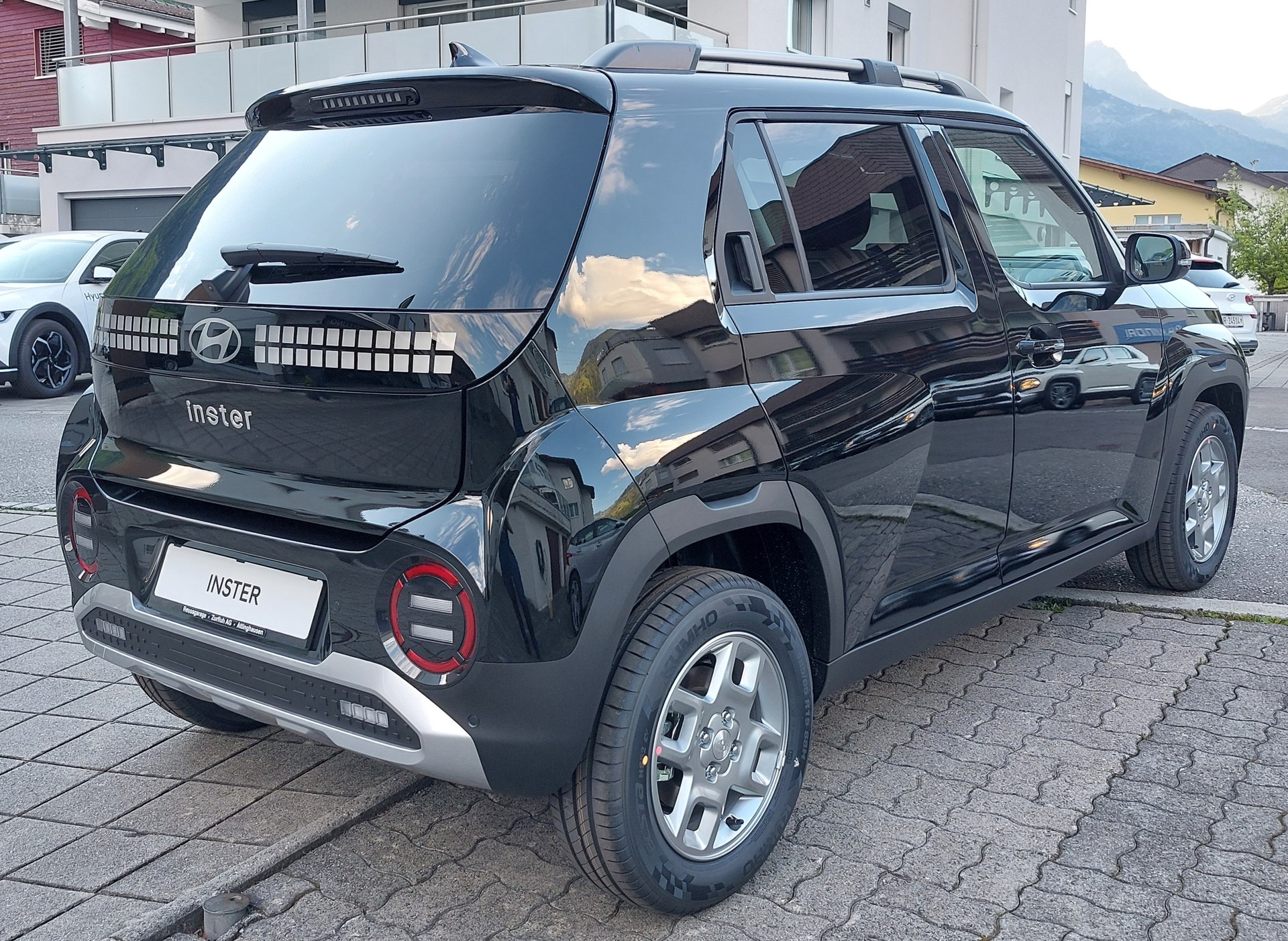 HYUNDAI Inster Amplia 49kWh-image-3