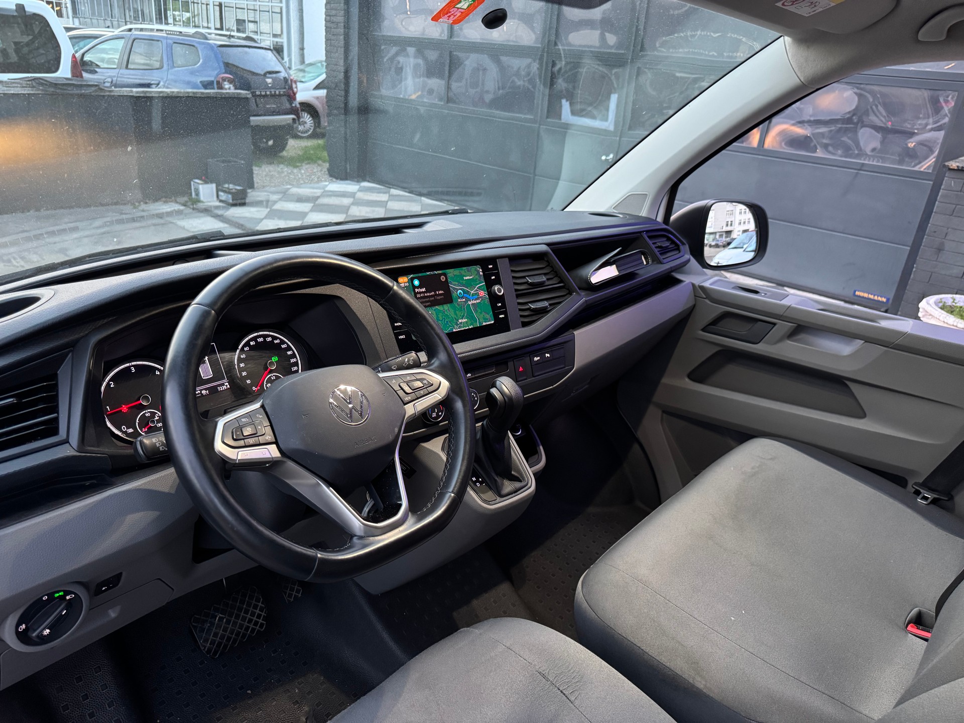 VW T6.1 2.0 TDI DSG Camper Umbau Möglich-image-14