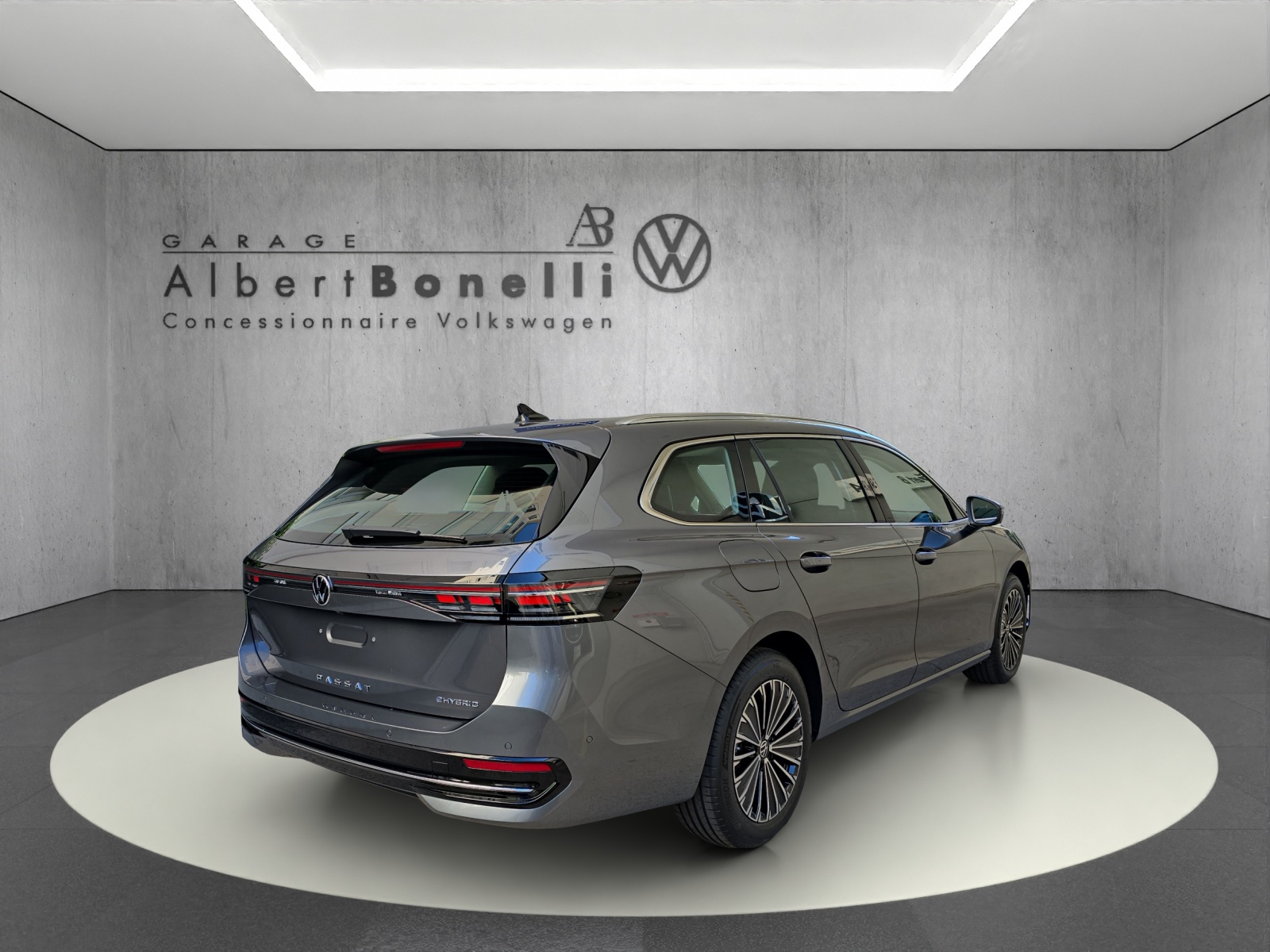 VW Passat Variant 1.5 TSI evo2 Plug-In- Hybrid Elegance DSG-image-2