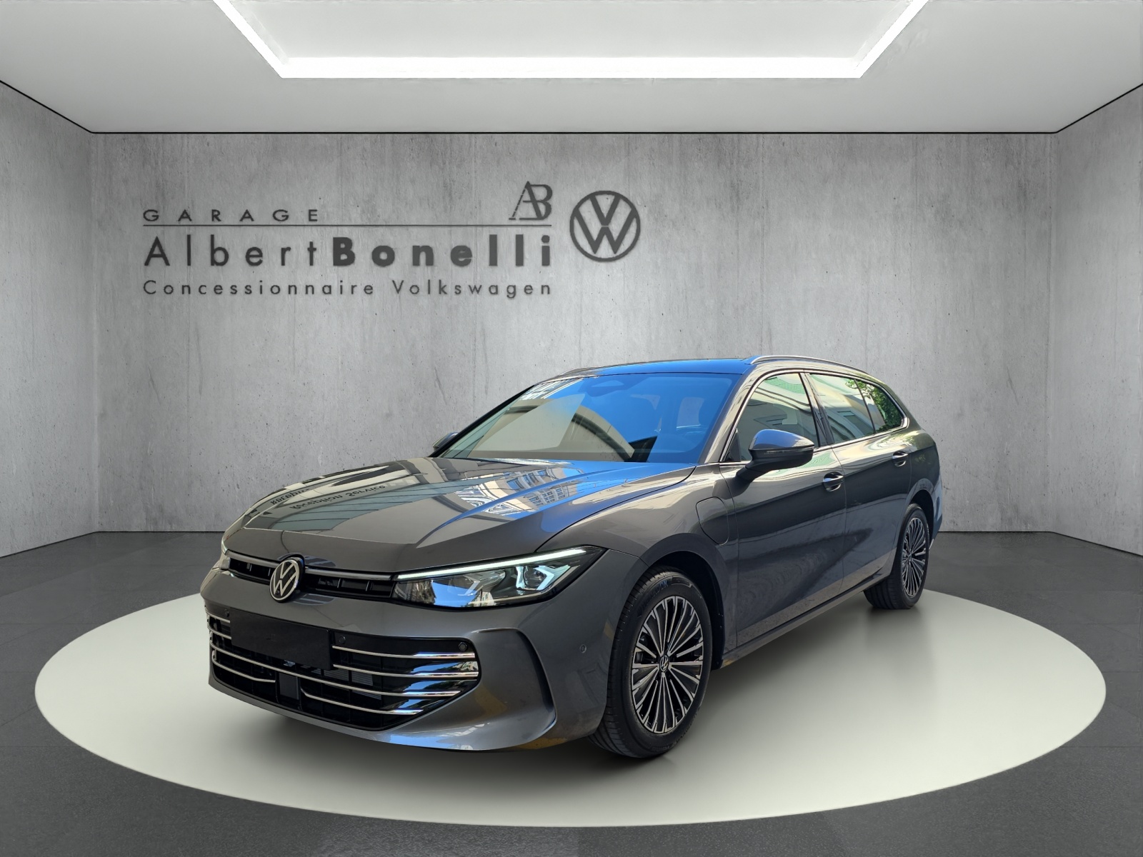 VW Passat Variant 1.5 TSI evo2 Plug-In- Hybrid Elegance DSG-image-0