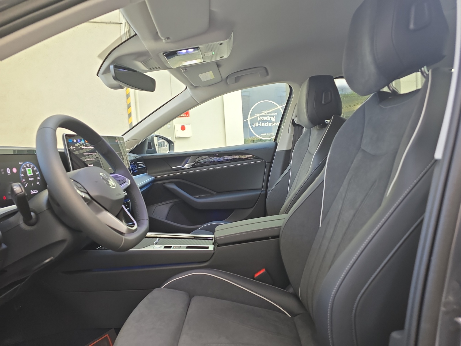 VW Passat Variant 1.5 TSI evo2 Plug-In- Hybrid Elegance DSG-image-4