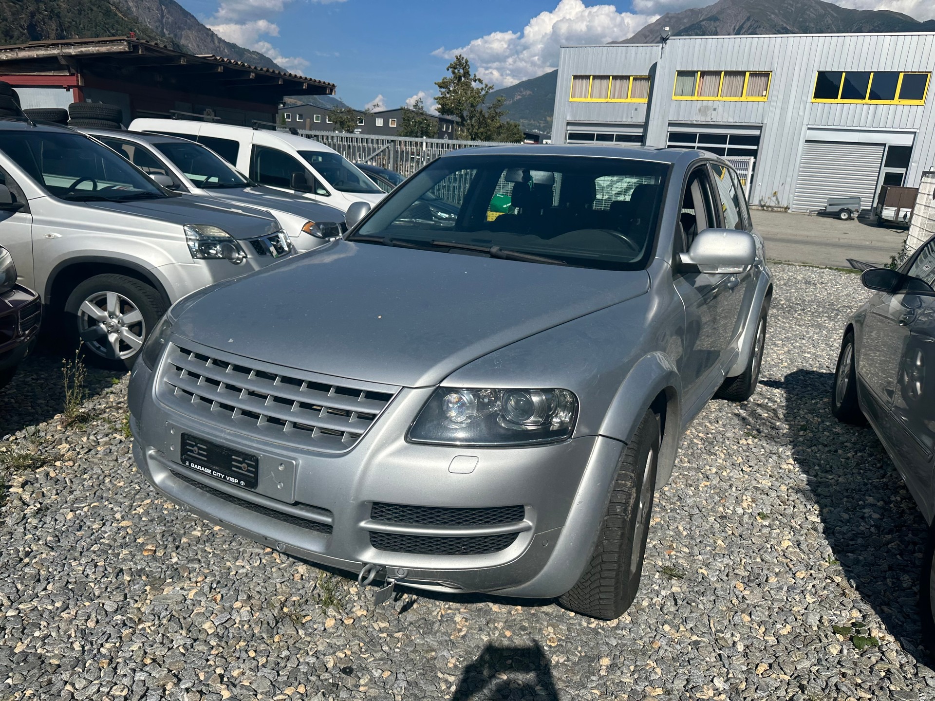 VW Touareg 3.6 V6 FSI Automatic-image-2
