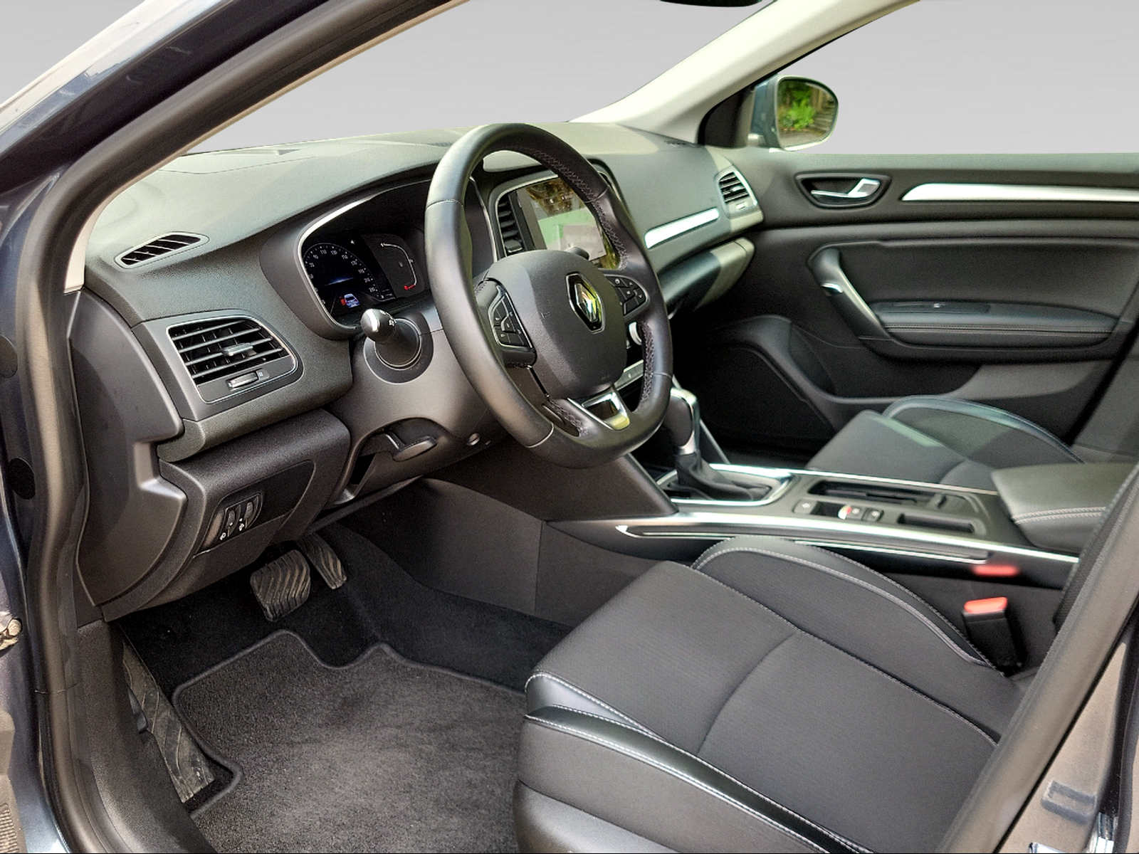 RENAULT Megane 1.3 TCe 160 Intens EDC-image-3