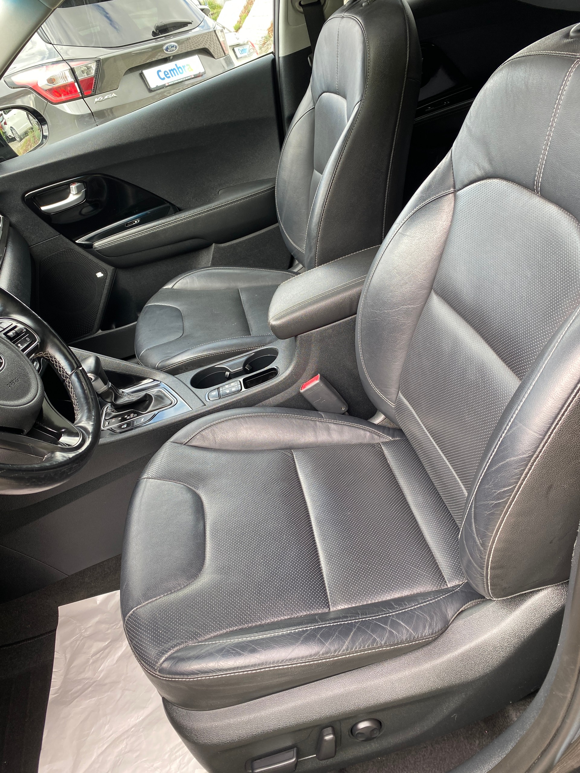 KIA Niro 1.6GDi Plug-in Hybrid DCT-image-9