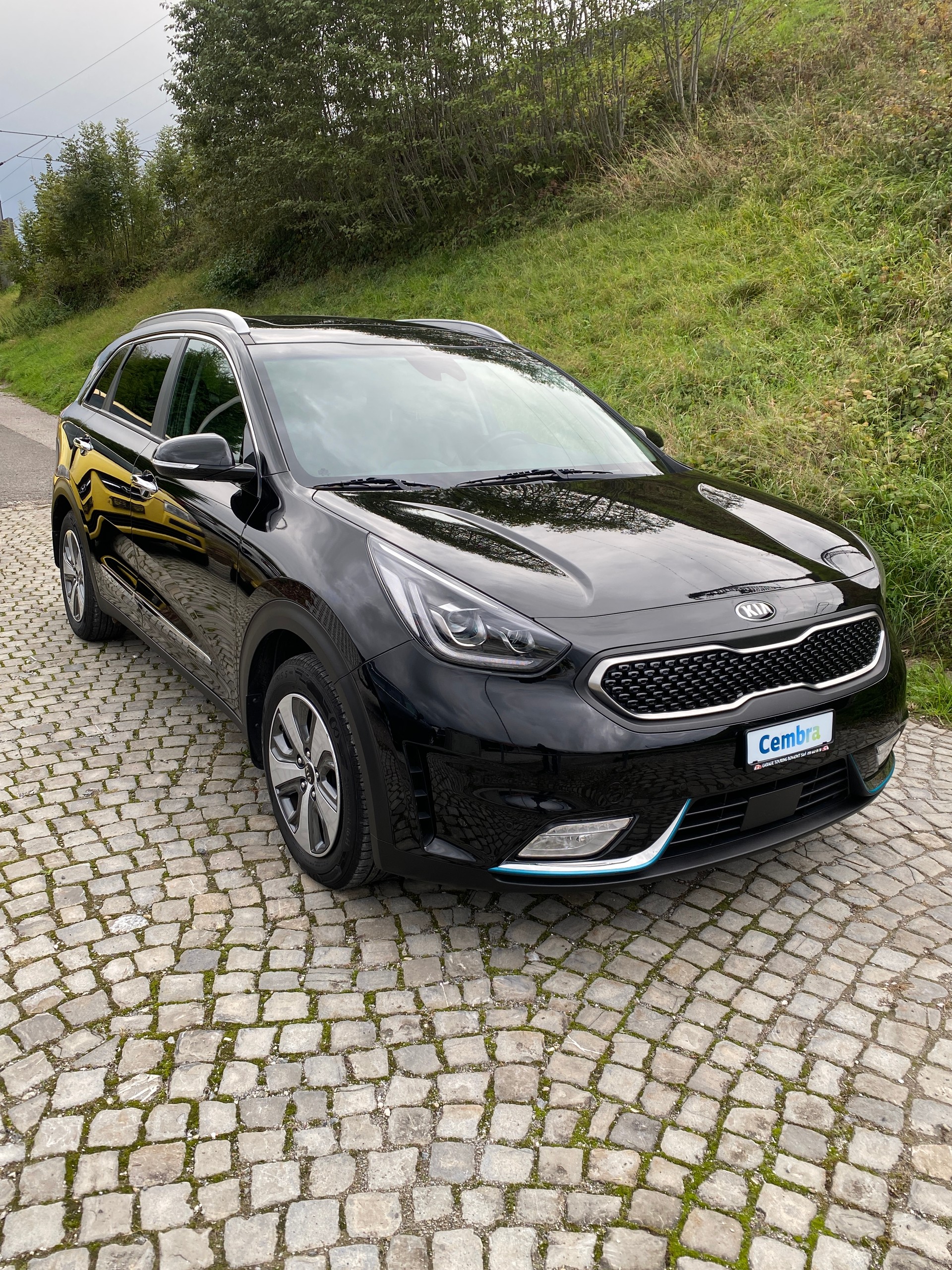 KIA Niro 1.6GDi Plug-in Hybrid DCT-image-1