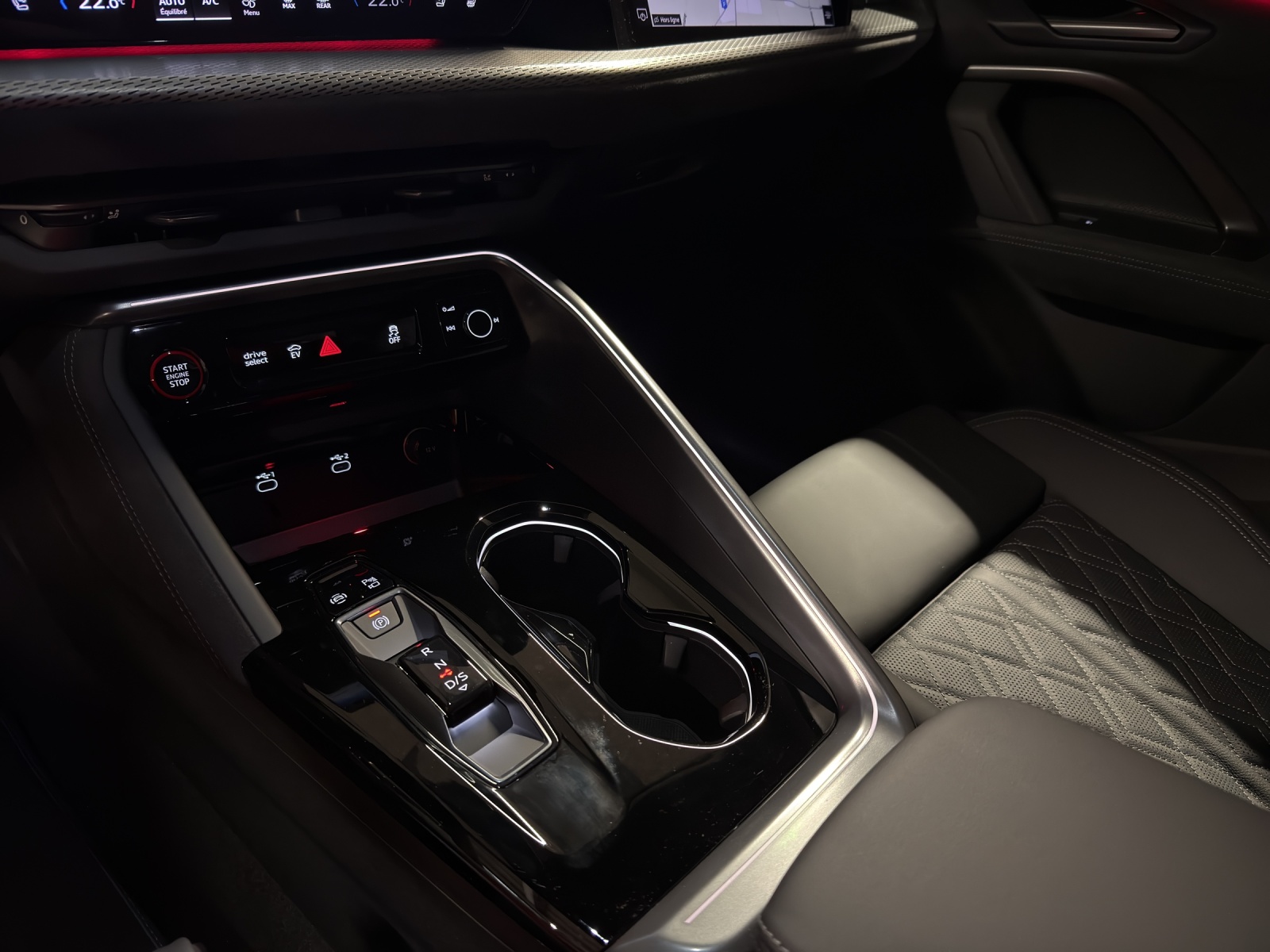 AUDI Q5 Sportback e-hybrid quattro 270 kW S-tronic-image-12