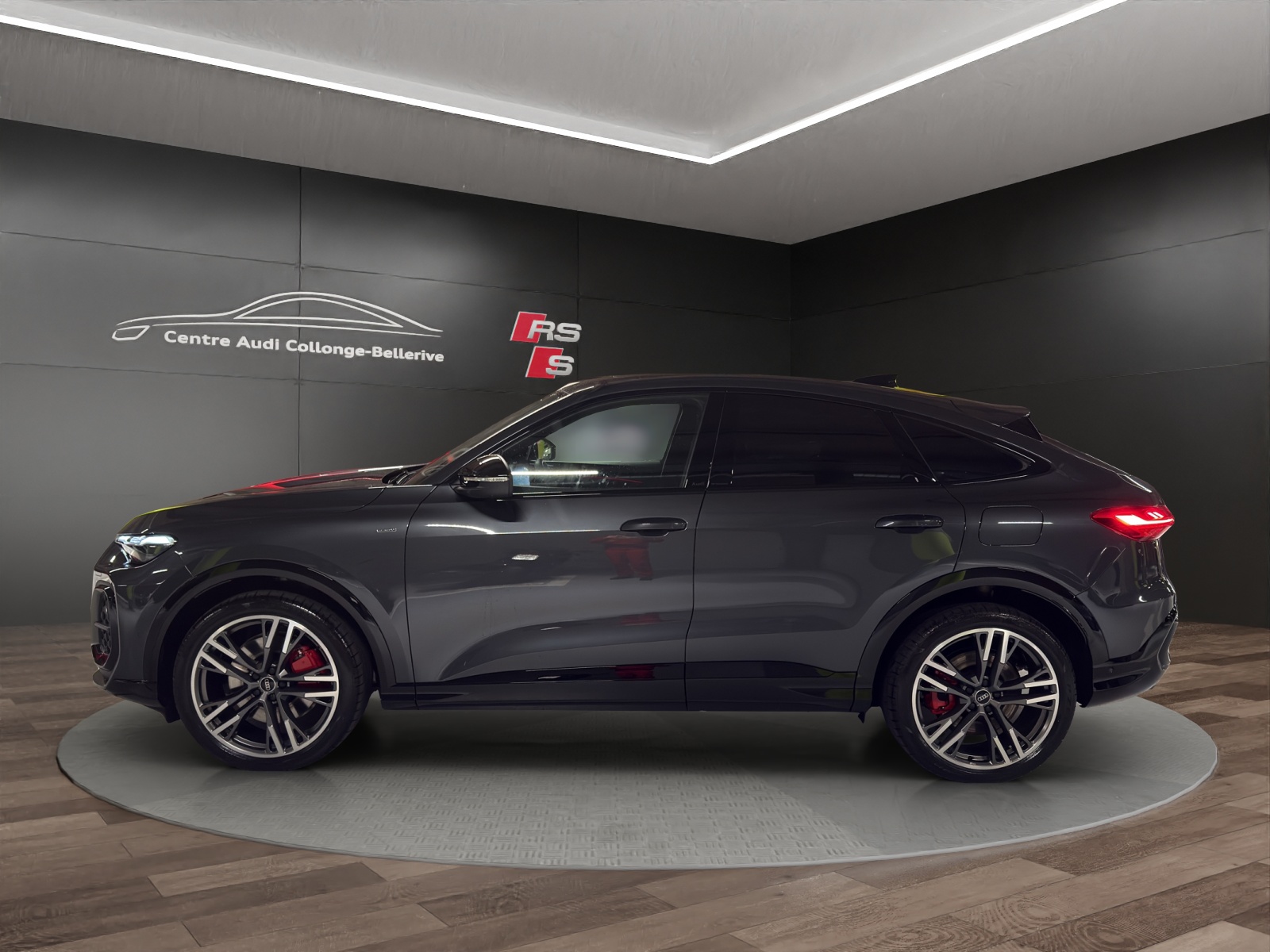 AUDI Q5 Sportback e-hybrid quattro 270 kW S-tronic-image-2