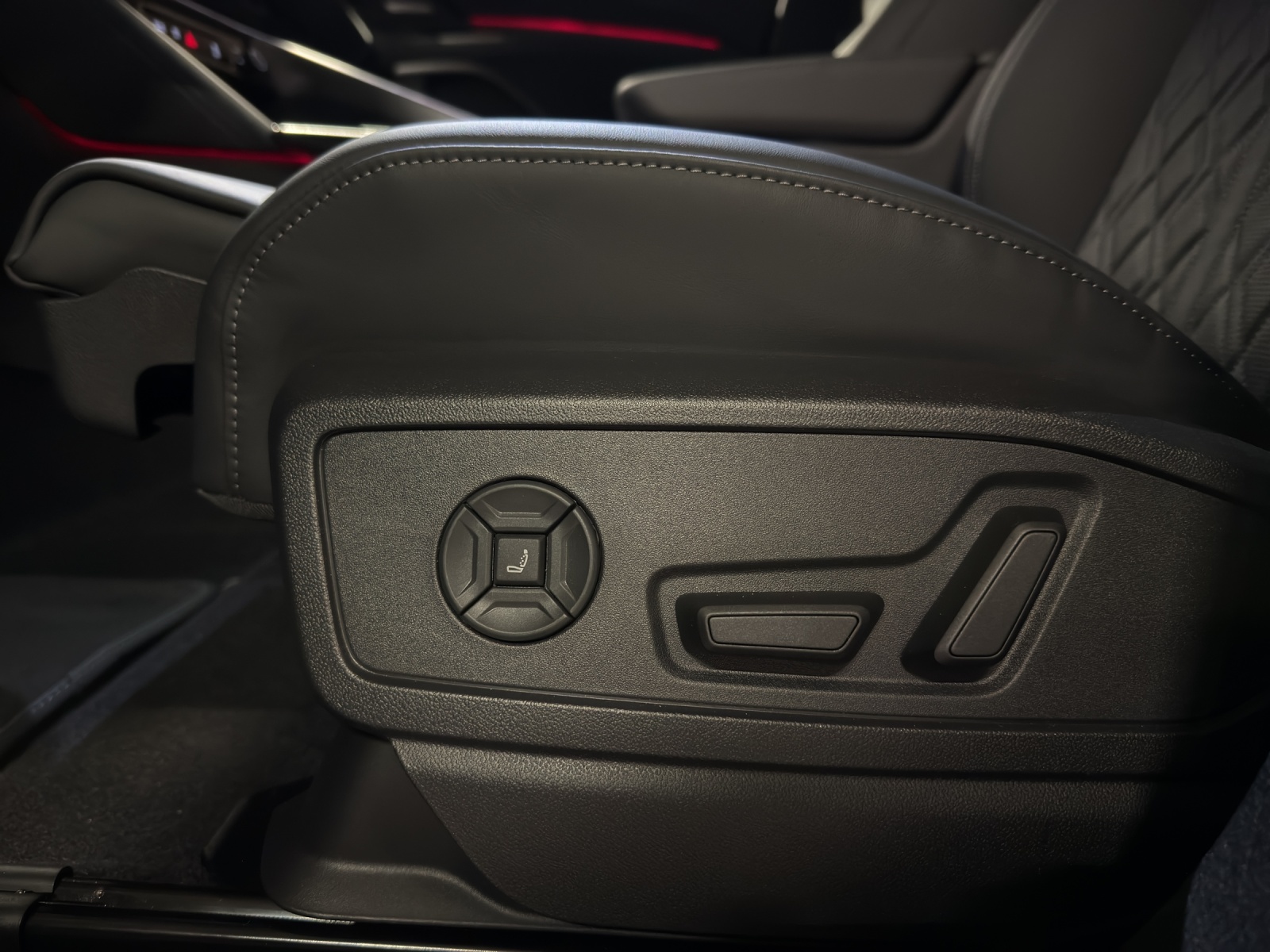 AUDI Q5 Sportback e-hybrid quattro 270 kW S-tronic-image-21