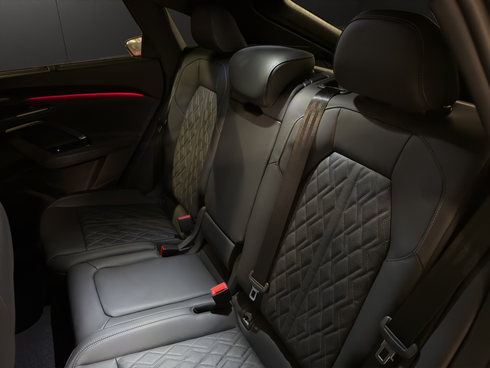 AUDI Q5 Sportback e-hybrid quattro 270 kW S-tronic-image-10