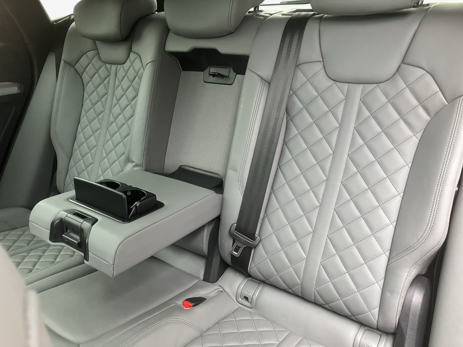 AUDI SQ5 Sportback TDI quattro tiptronic-image-11