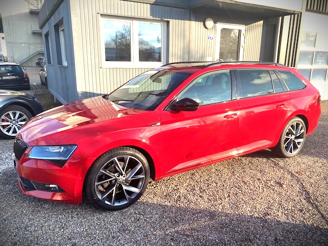 SKODA Superb Combi 2.0 TDI 190 SportLine+ 4x4 DSG-showroom-element-1