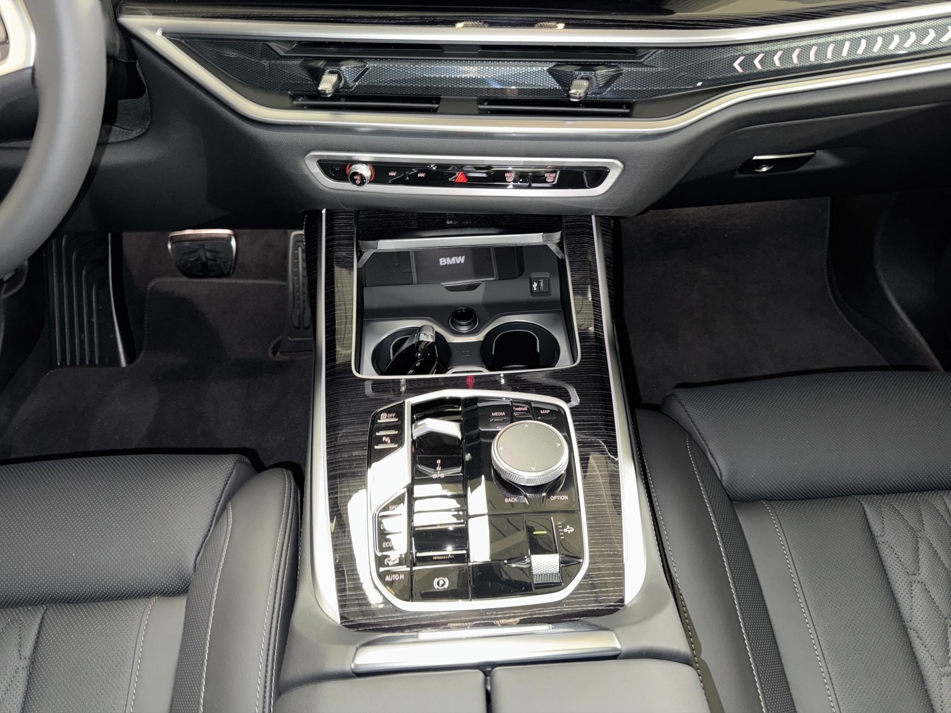 BMW X7 40d xDrive M Sport-image-18