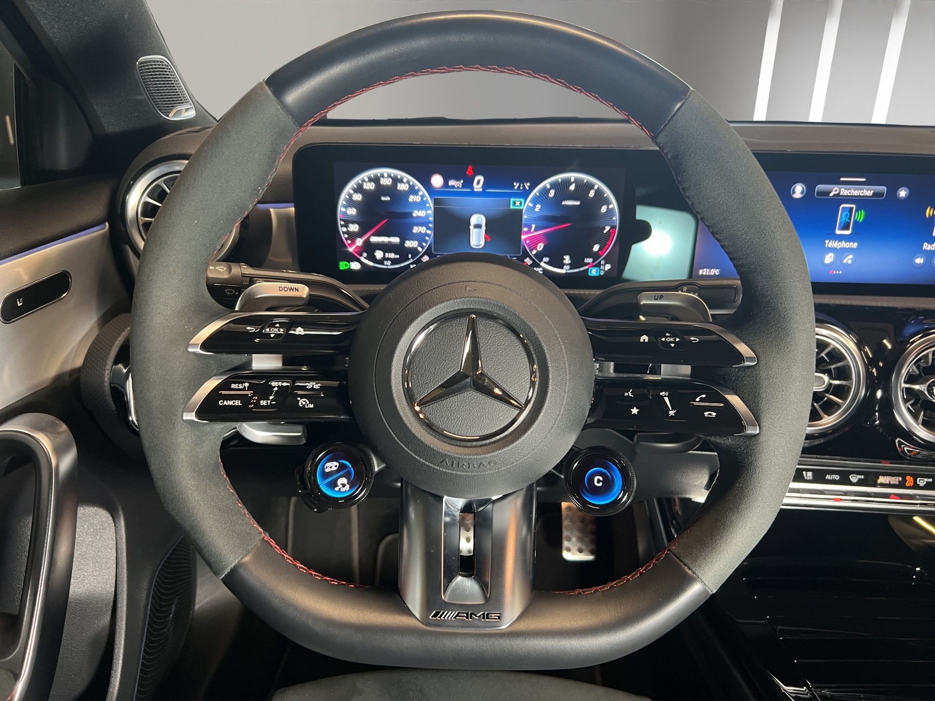 MERCEDES-BENZ A 45 S AMG 4Matic+ Speedshift LEASING à partir de CHF 590.-/mois-image-9