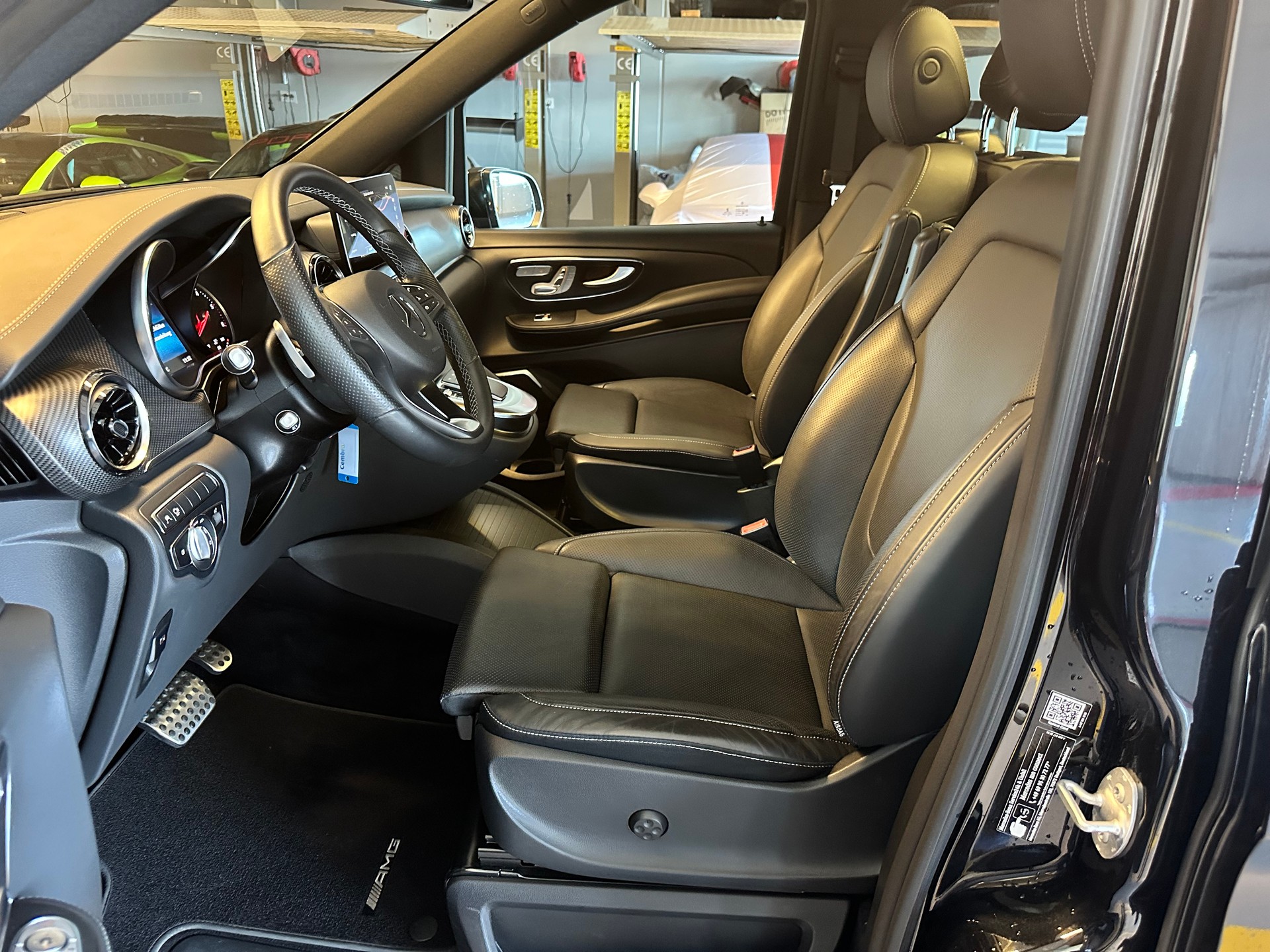 MERCEDES-BENZ V 300 d lang Avantgarde 9G-Tronic-image-3