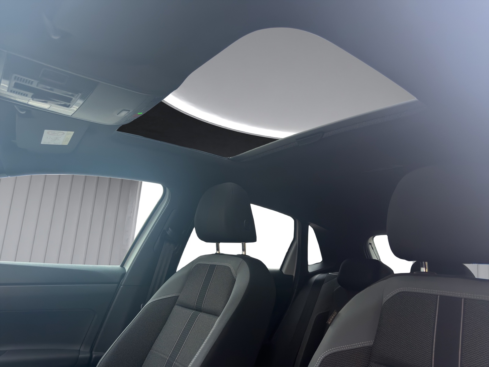 VW Polo 1.0 TSI Style Edition 50 DSG-image-10