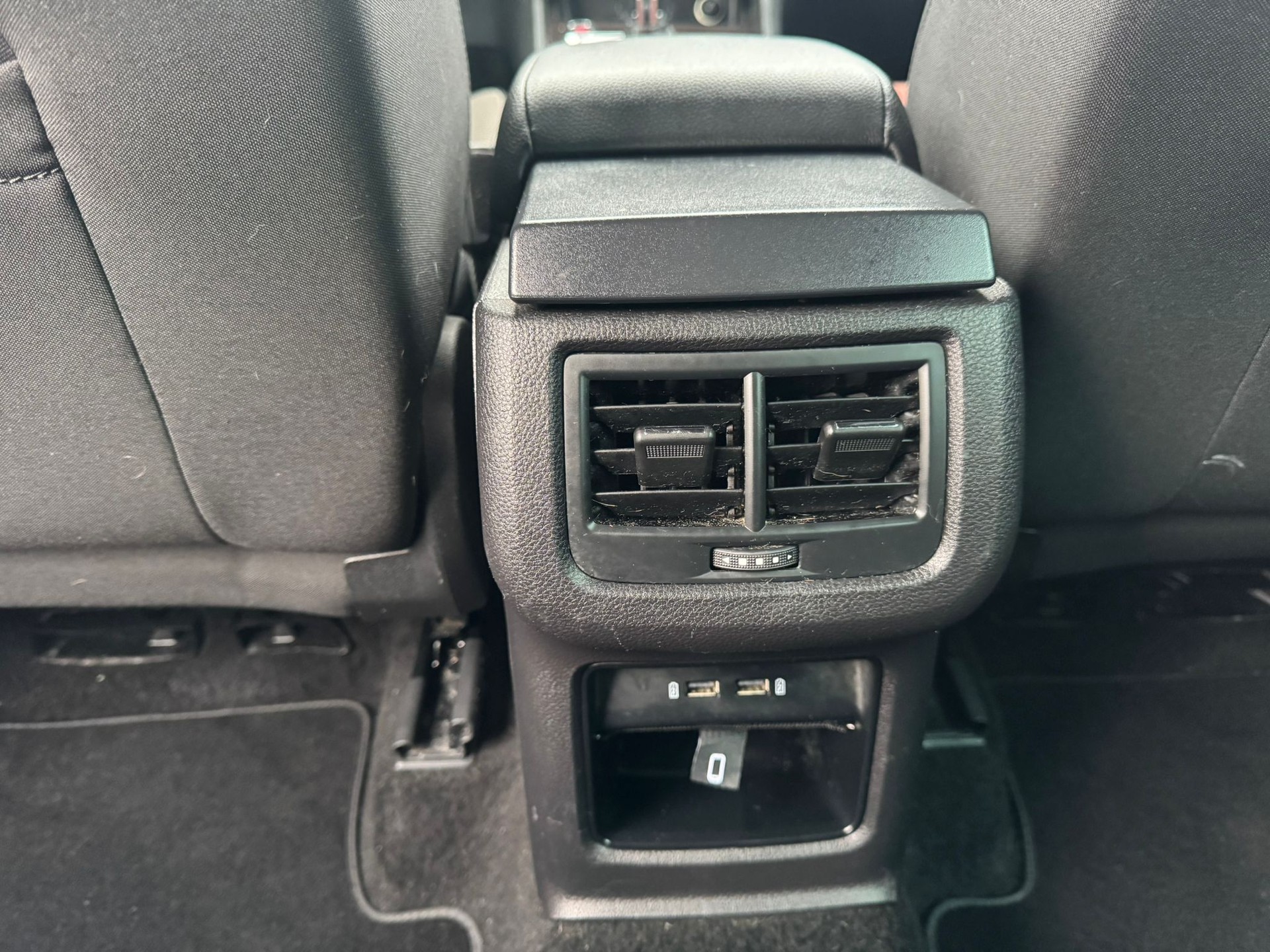 SEAT Ateca 2.0 TSI Xcellence 4Drive DSG-image-18