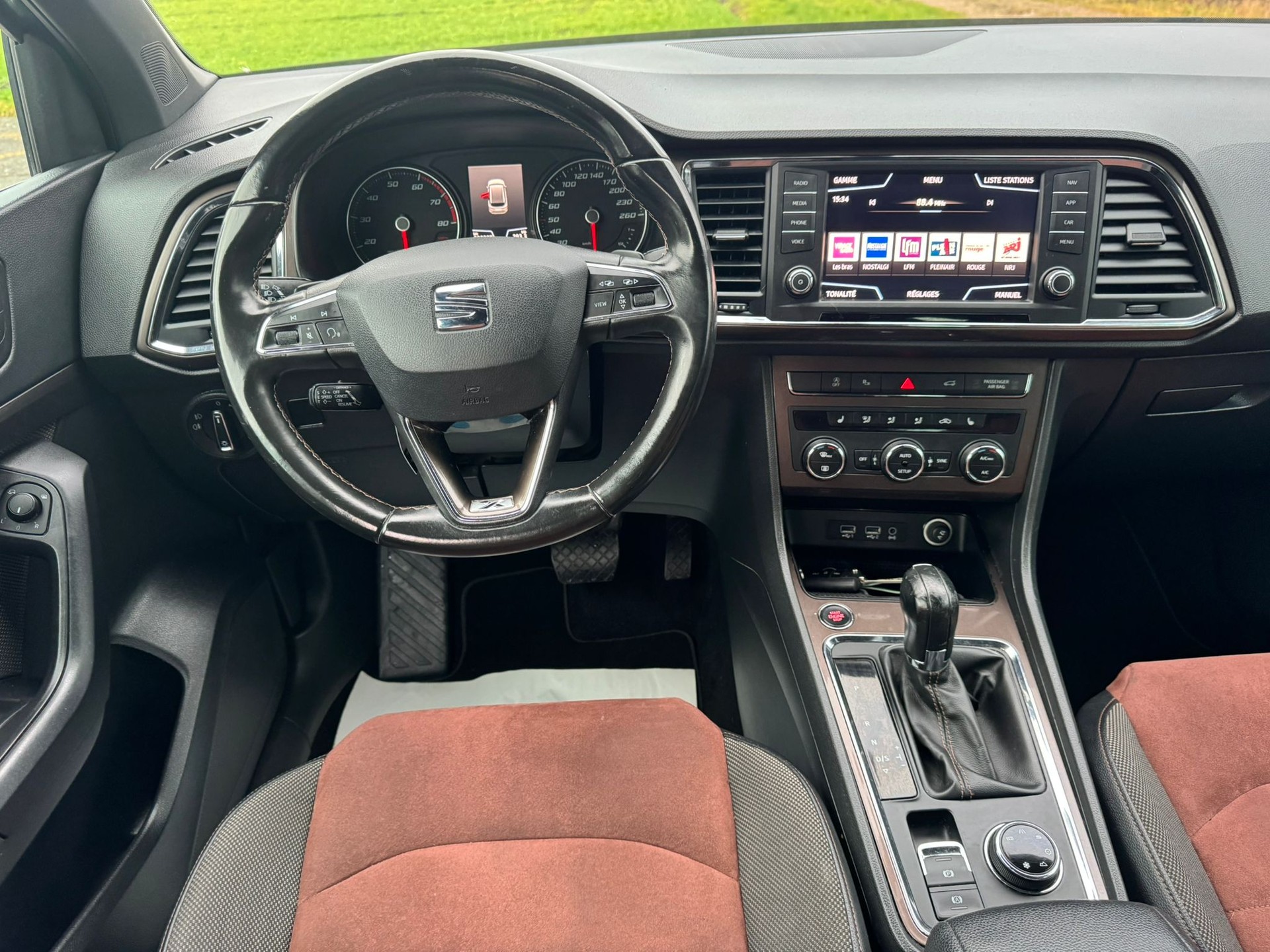 SEAT Ateca 2.0 TSI Xcellence 4Drive DSG-image-19
