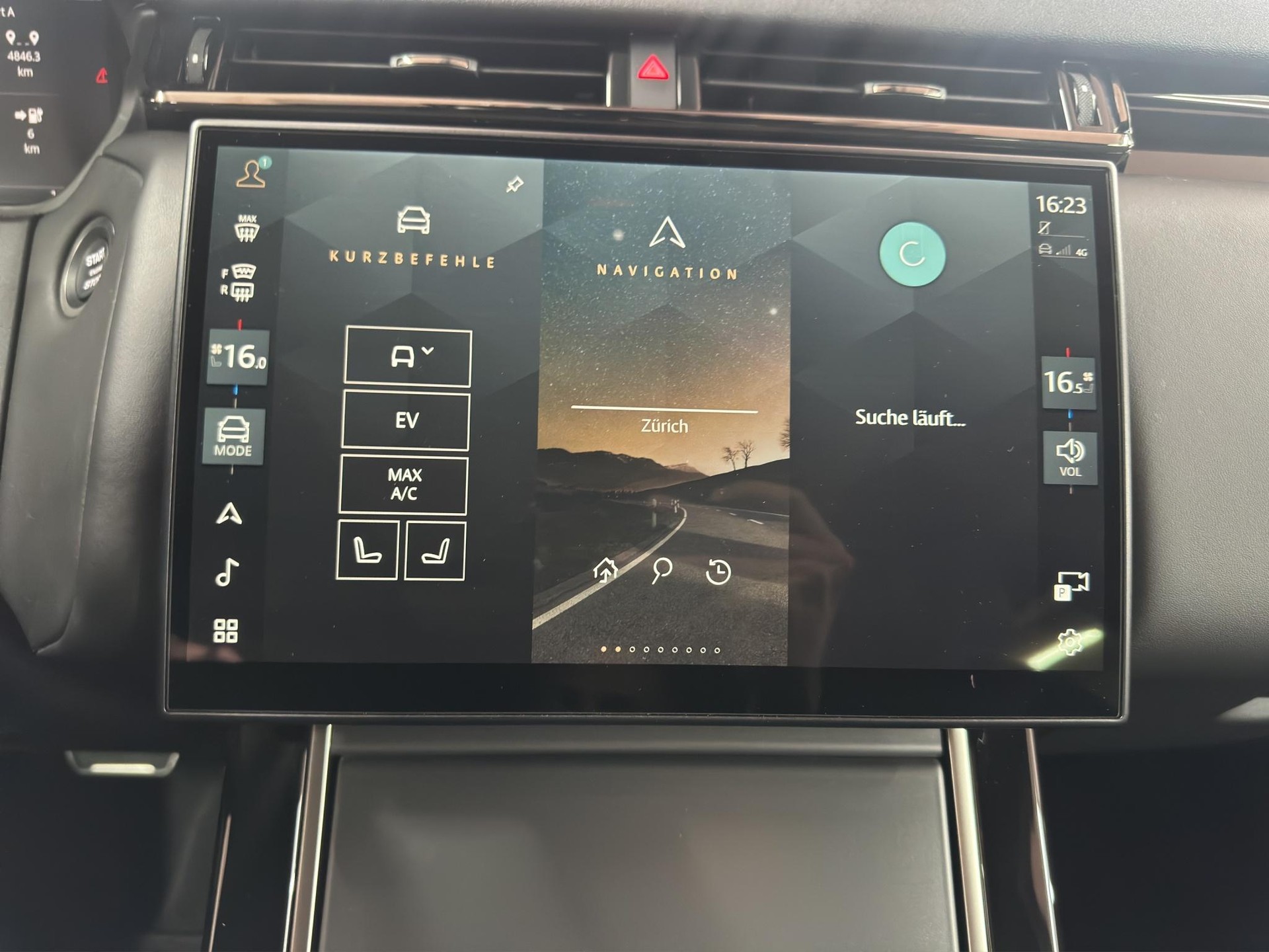 LAND ROVER Range Rover Velar 2.0 P400e Dynamic HSE-image-10