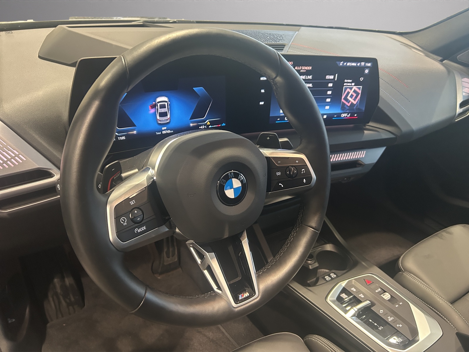 BMW 220d Gran Coupé 48V M Sport Steptronic-image-15