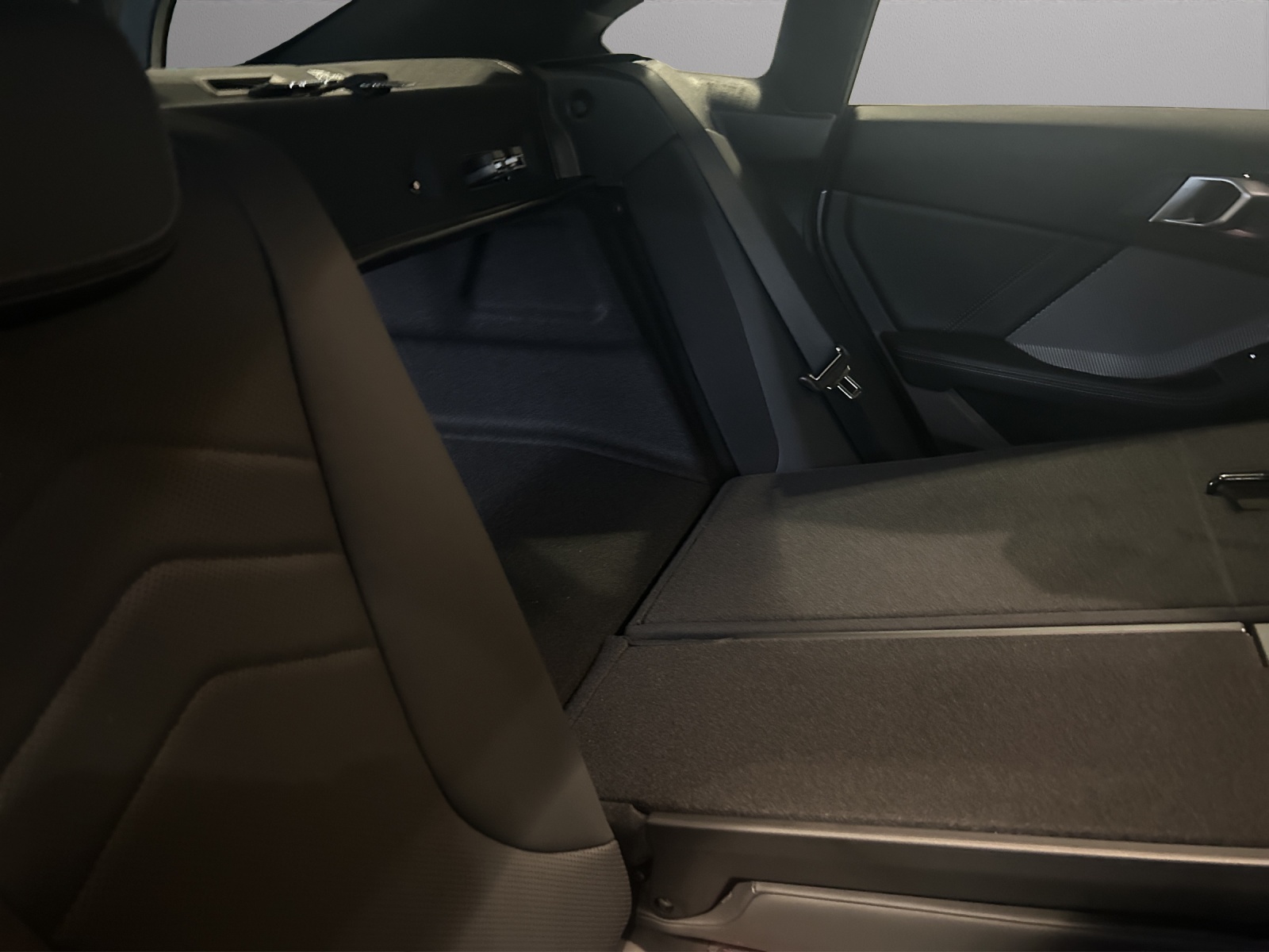 BMW 220d Gran Coupé 48V M Sport Steptronic-image-19