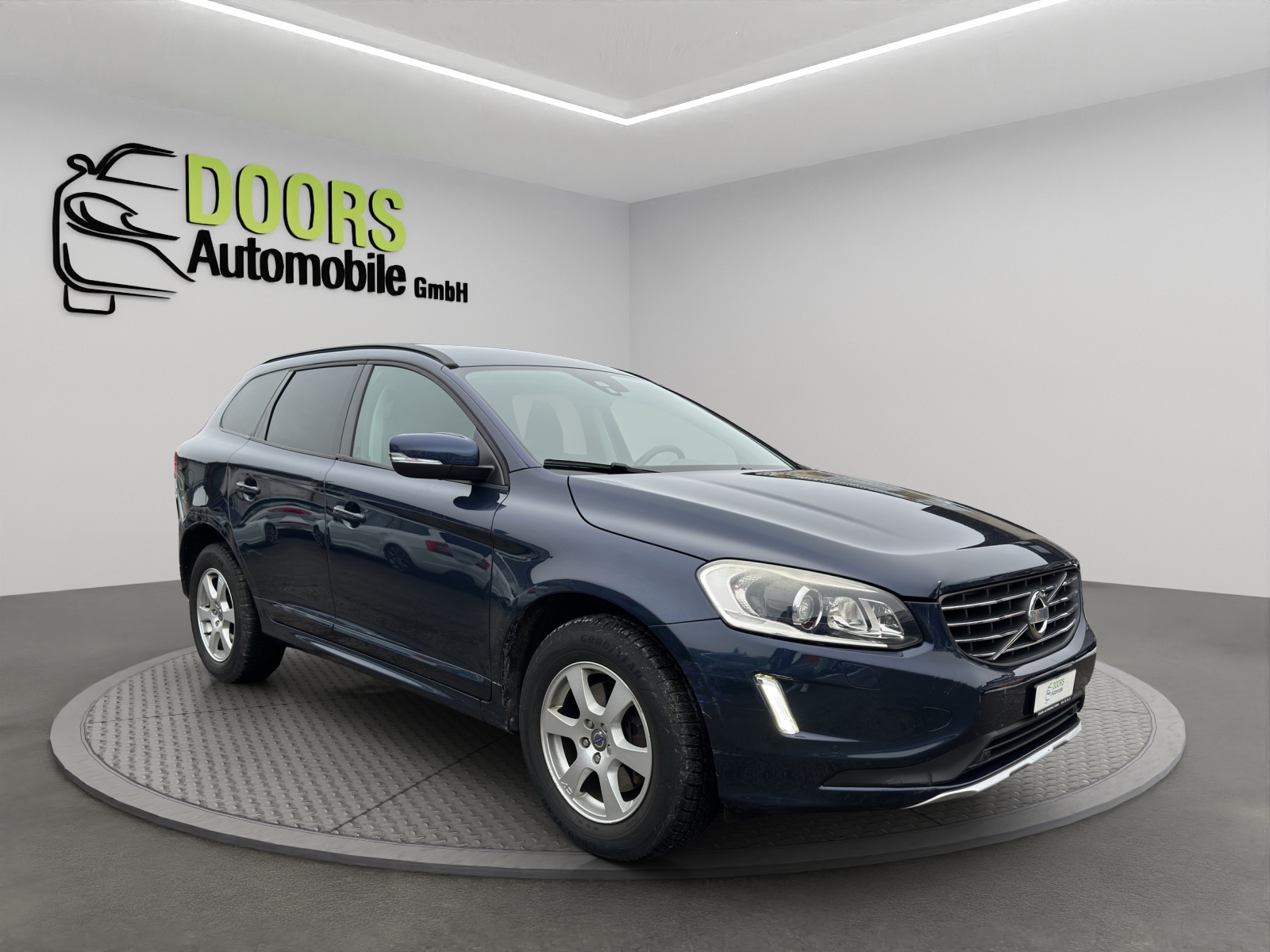 VOLVO XC60 D4 AWD Summum Geartronic-image-0