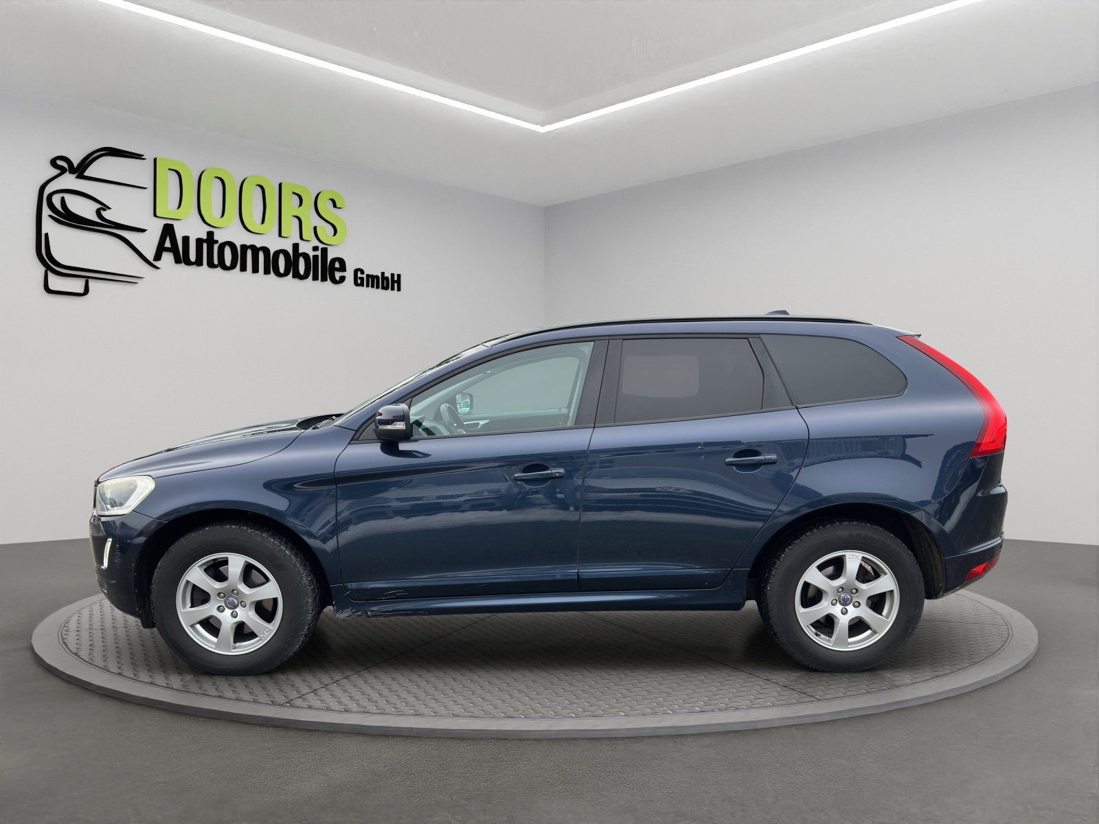 VOLVO XC60 D4 AWD Summum Geartronic-image-6