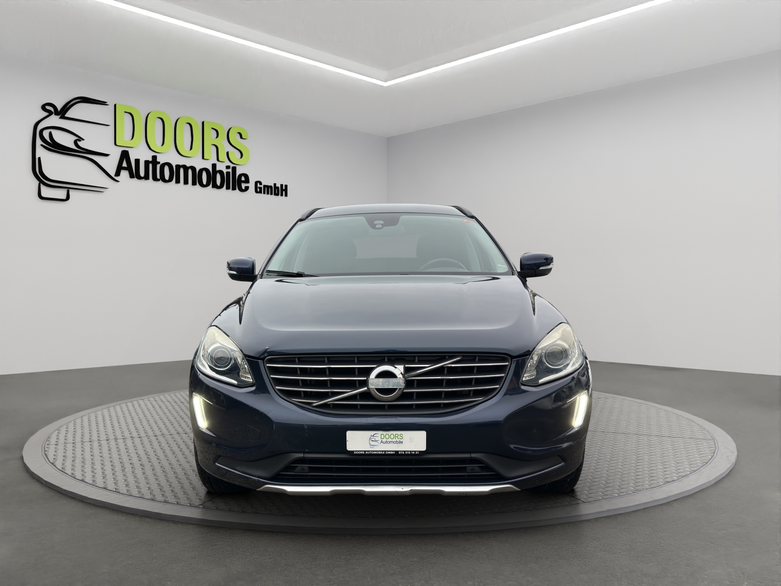 VOLVO XC60 D4 AWD Summum Geartronic-image-1