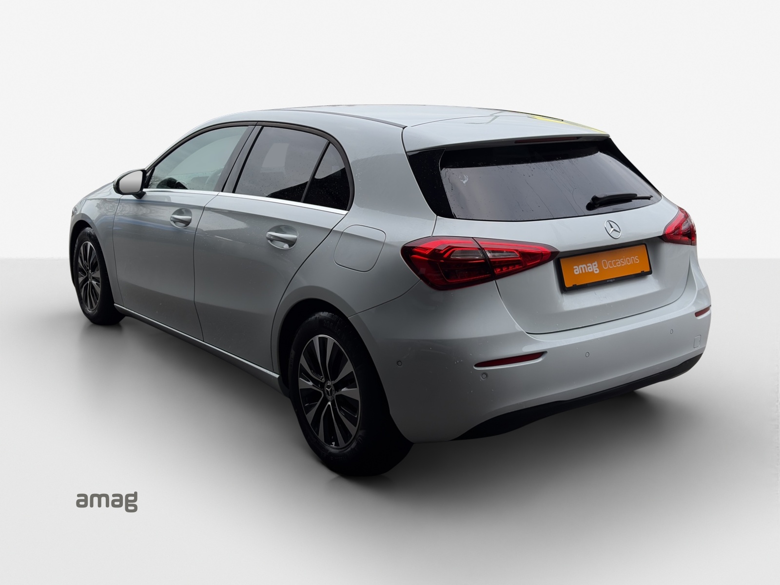 MERCEDES-BENZ A 160 SE Line-image-2