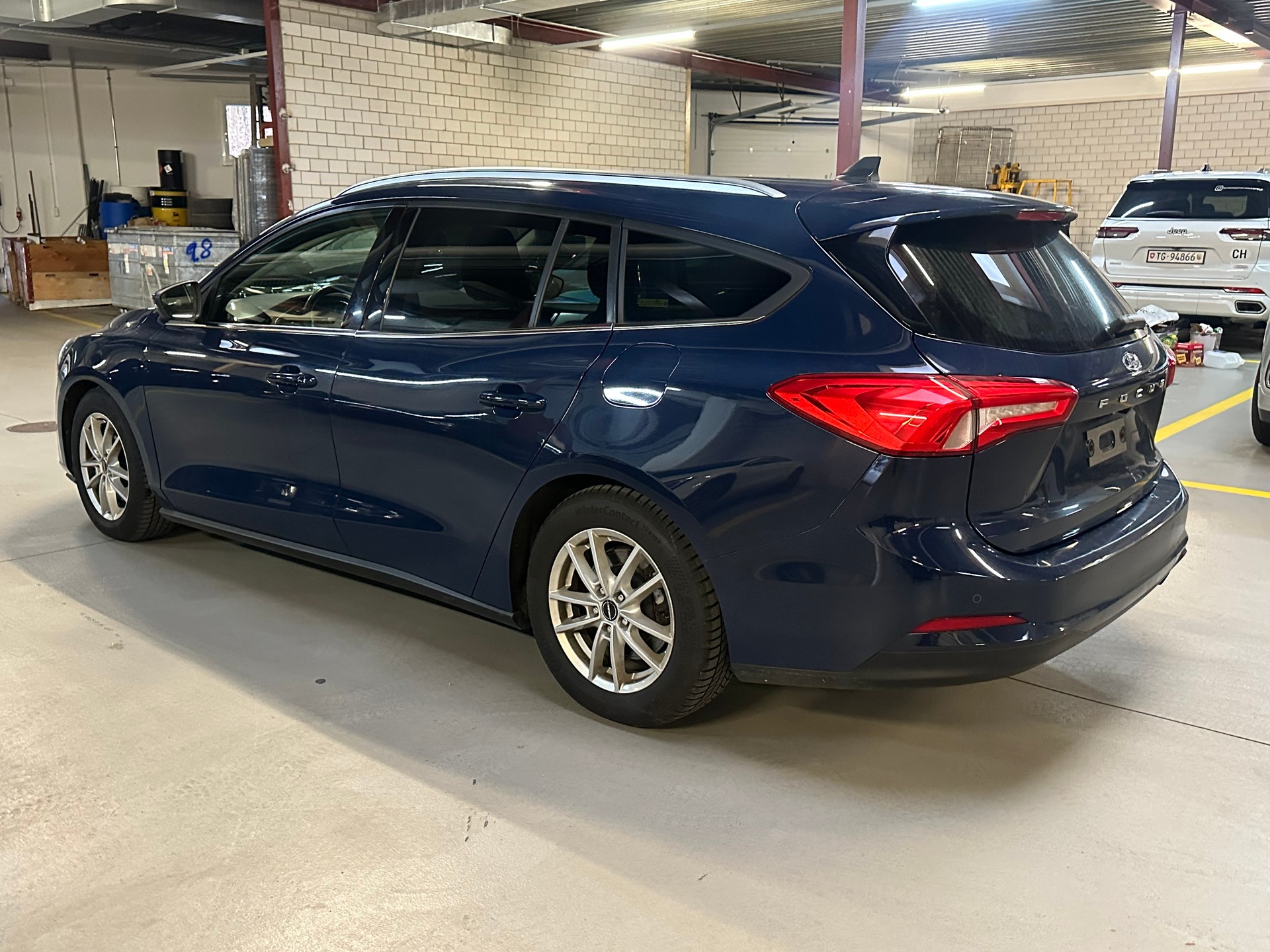 FORD Focus 1.5 TDCi Trend+ Automatic-image-2