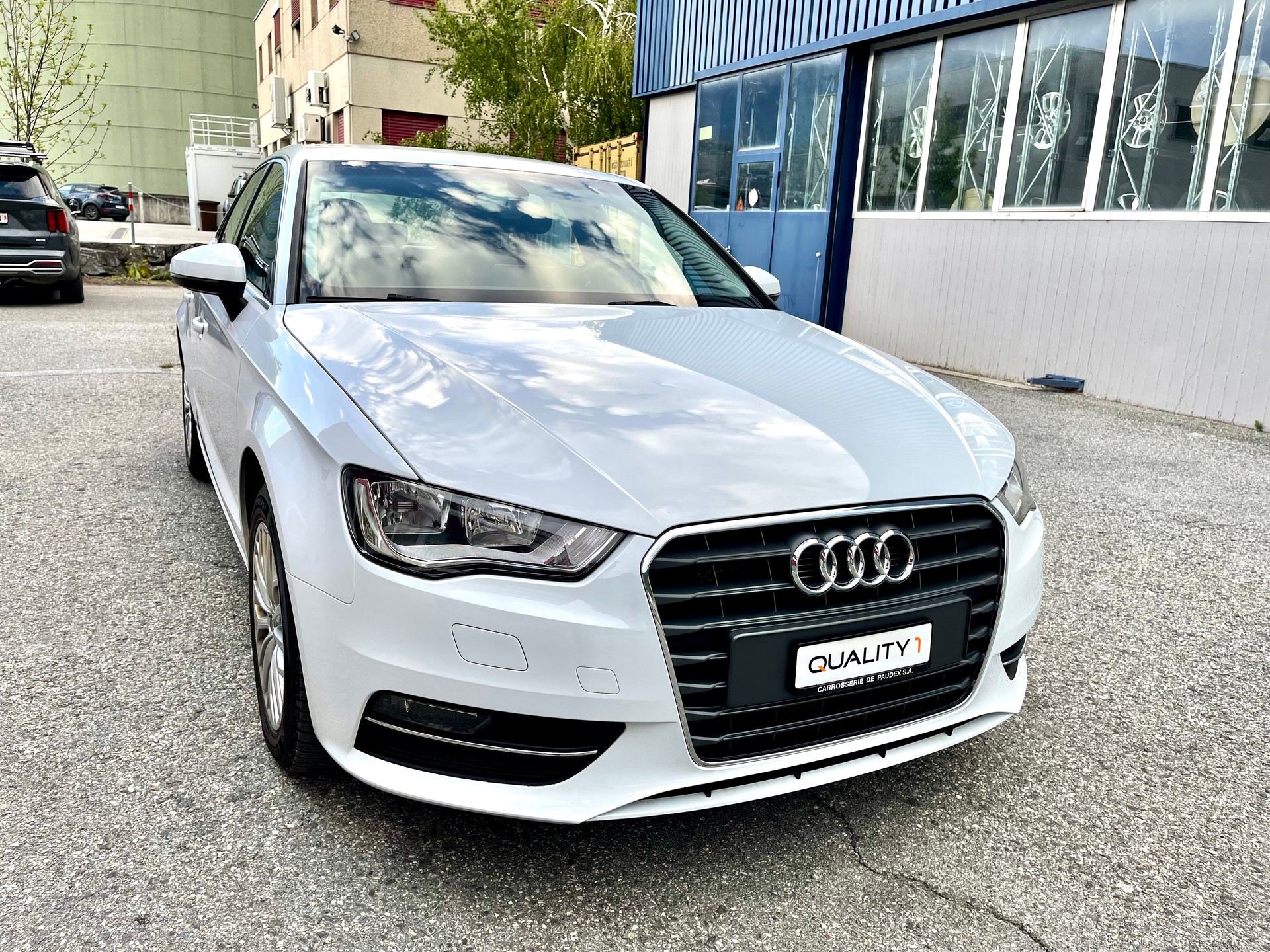 AUDI A3 Sportback 1.8 TFSI Ambiente S-tronic-image-0