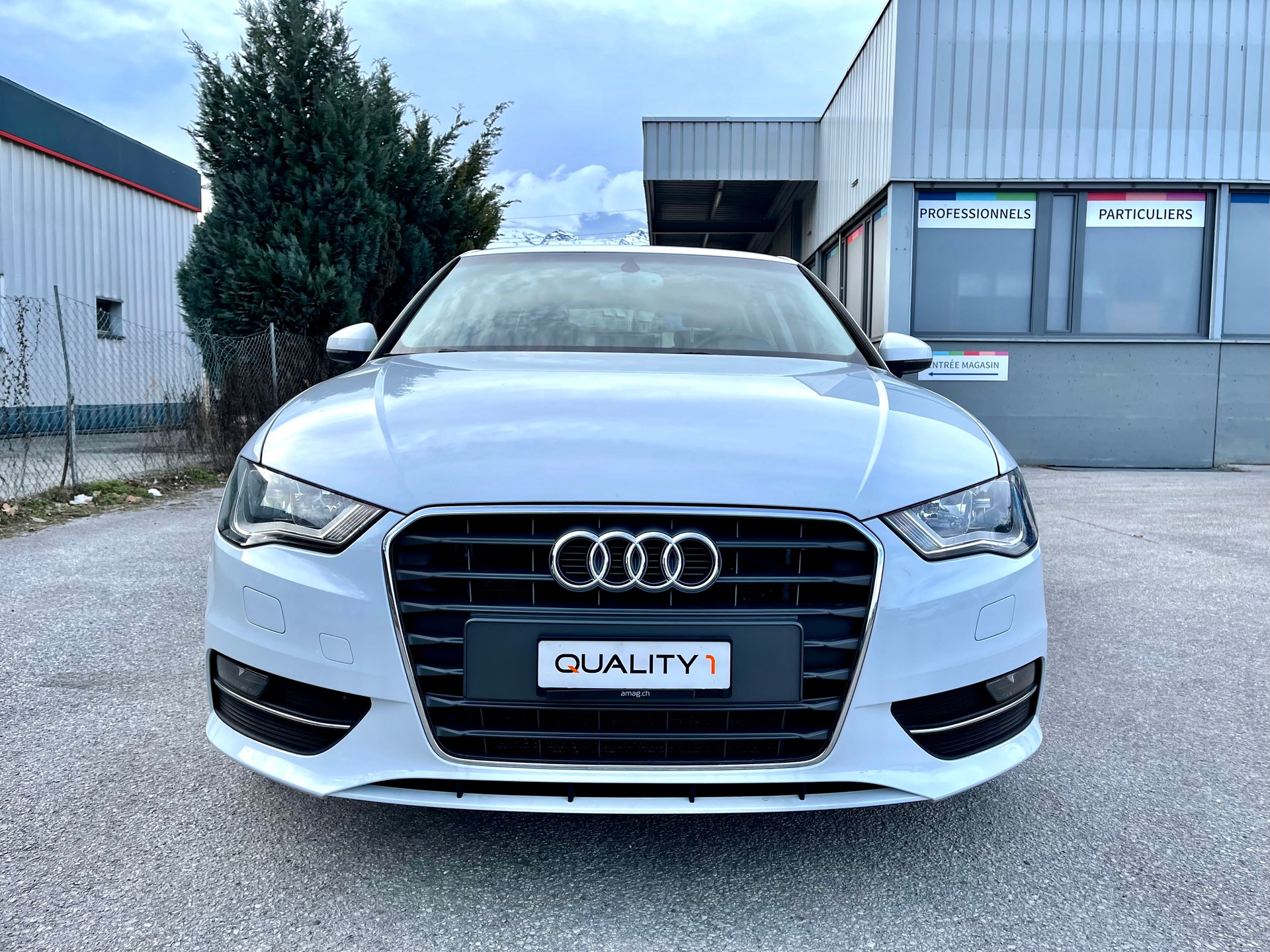 AUDI A3 Sportback 1.8 TFSI Ambiente S-tronic-image-20