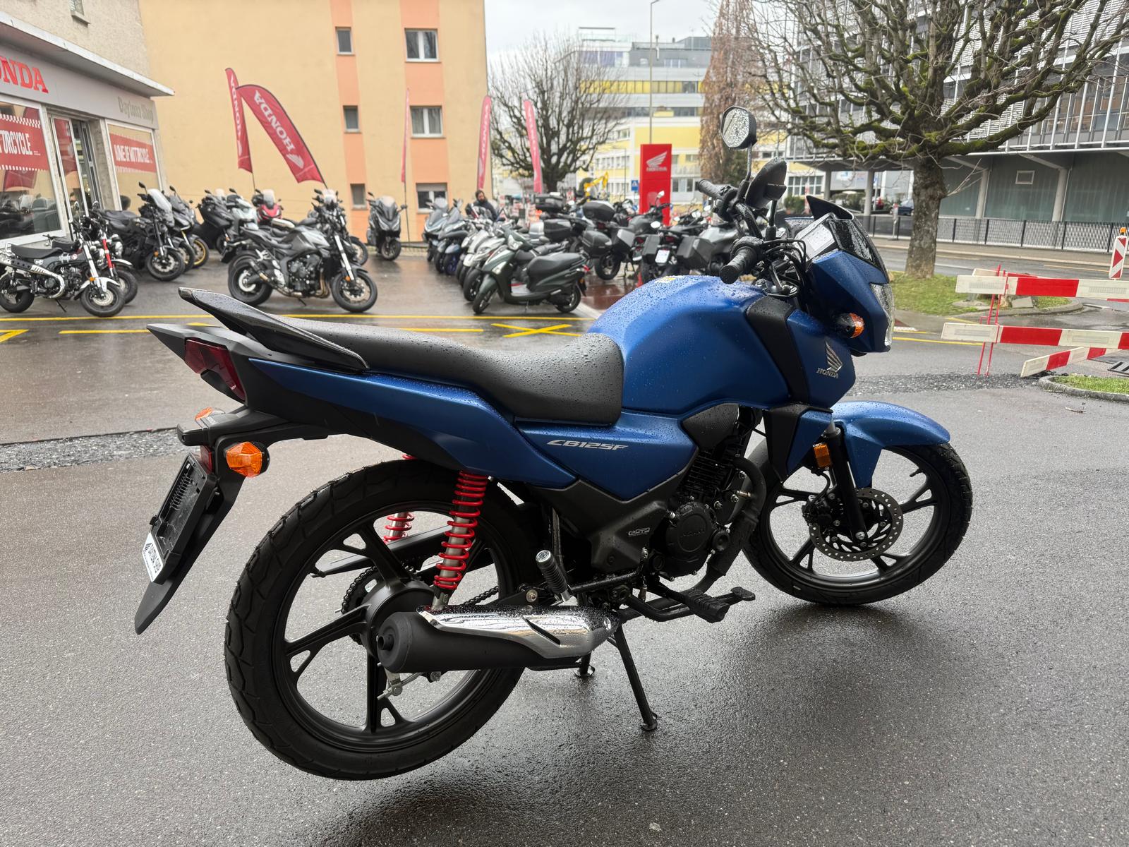 HONDA CBF 125 M-image-5