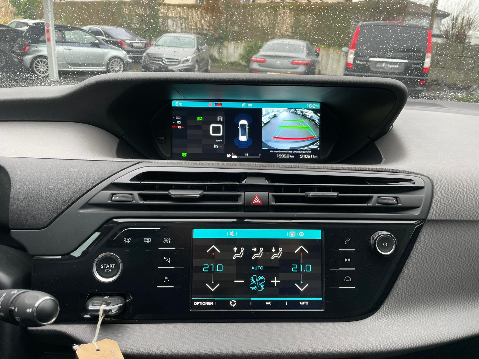 CITROEN Grand C4 Picasso 1.6 BlueHDi Feel Edition EAT6-image-15
