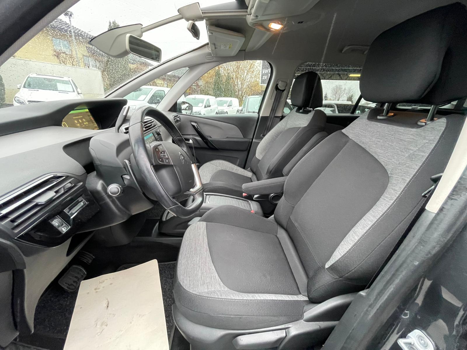 CITROEN Grand C4 Picasso 1.6 BlueHDi Feel Edition EAT6-image-9