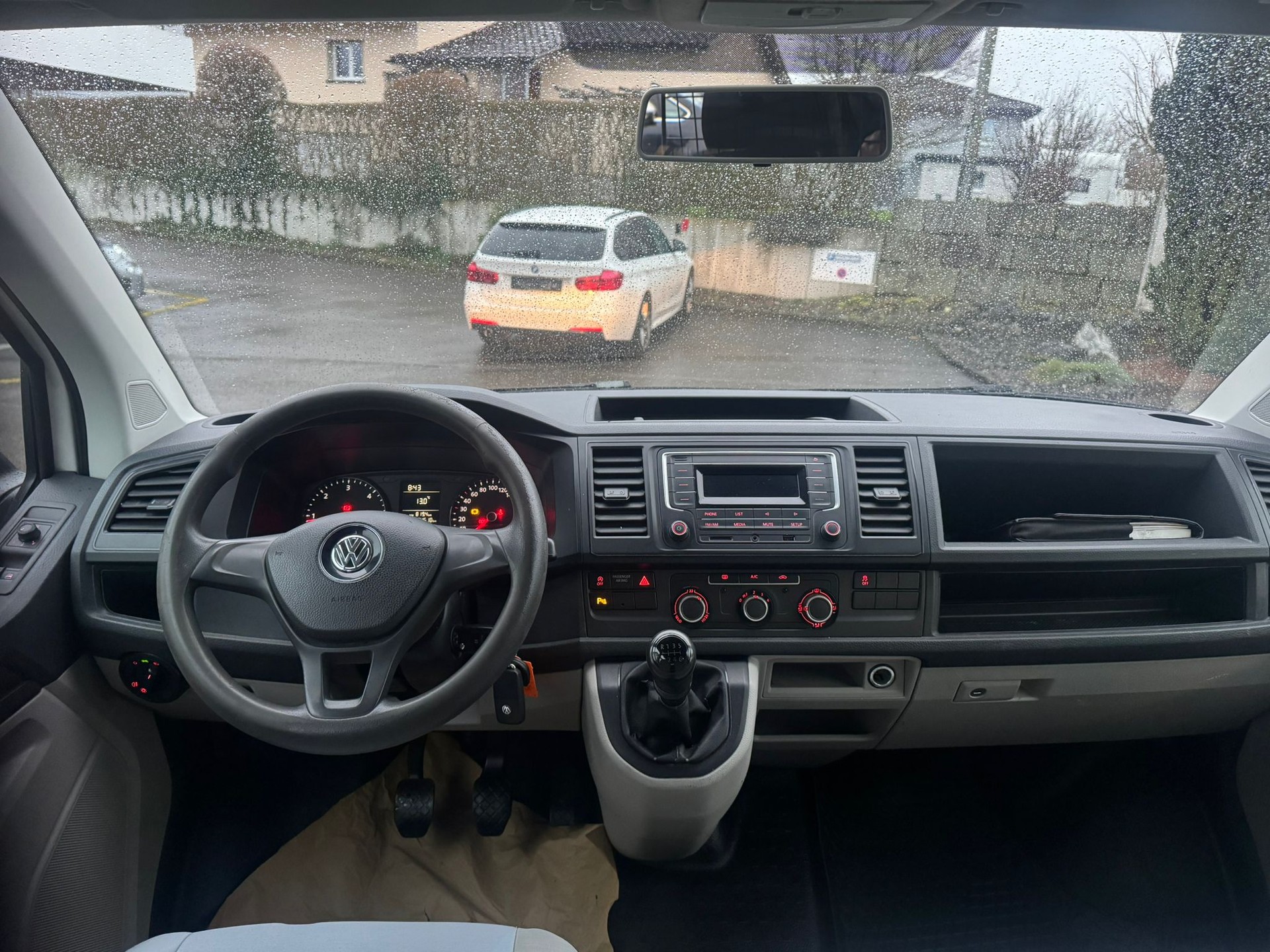 VW T6 2.0 TDI 4Motion-image-13