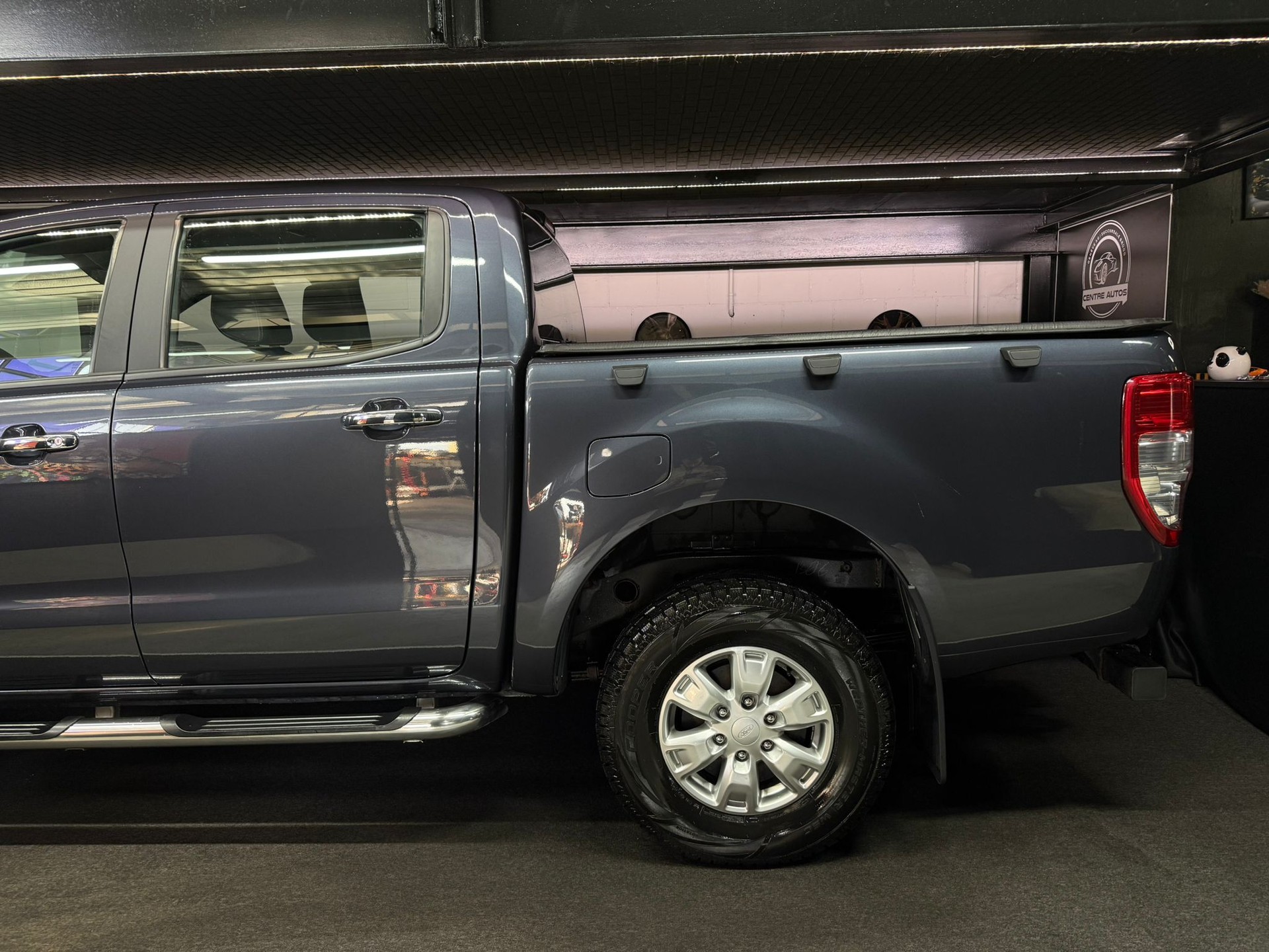 FORD Ranger XLT 2.2 TDCi 4x4-image-6