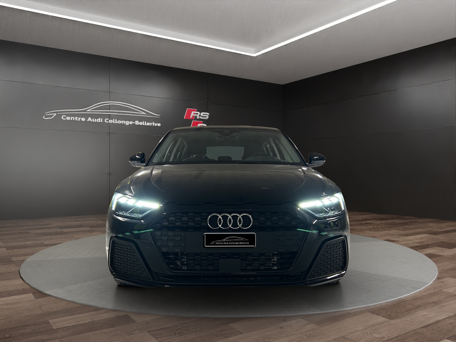 AUDI A1 Sportback 30 TFSI Attraction S-tronic-image-1