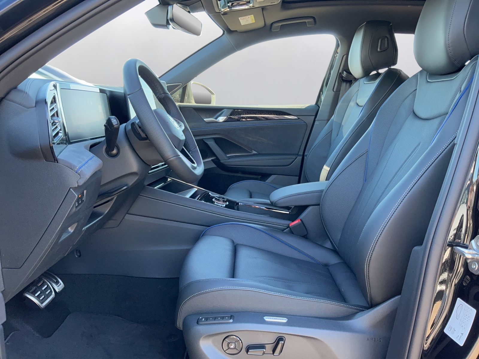 VW Tiguan 1.5 TSI evo2 eHybrid R-Line United DSG-image-9