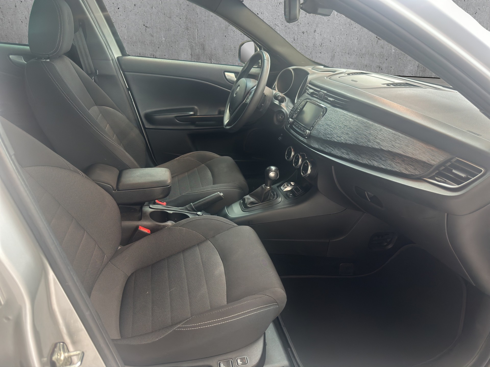 ALFA ROMEO GIULIETTA 1.4 TB MA 170 Super-image-11
