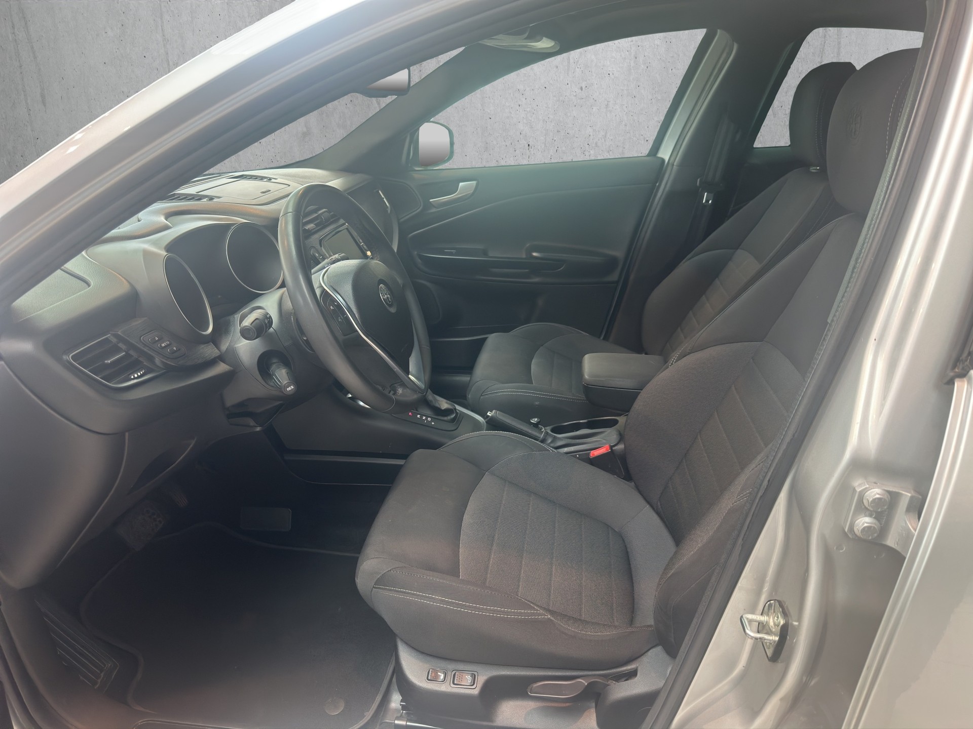 ALFA ROMEO GIULIETTA 1.4 TB MA 170 Super-image-7