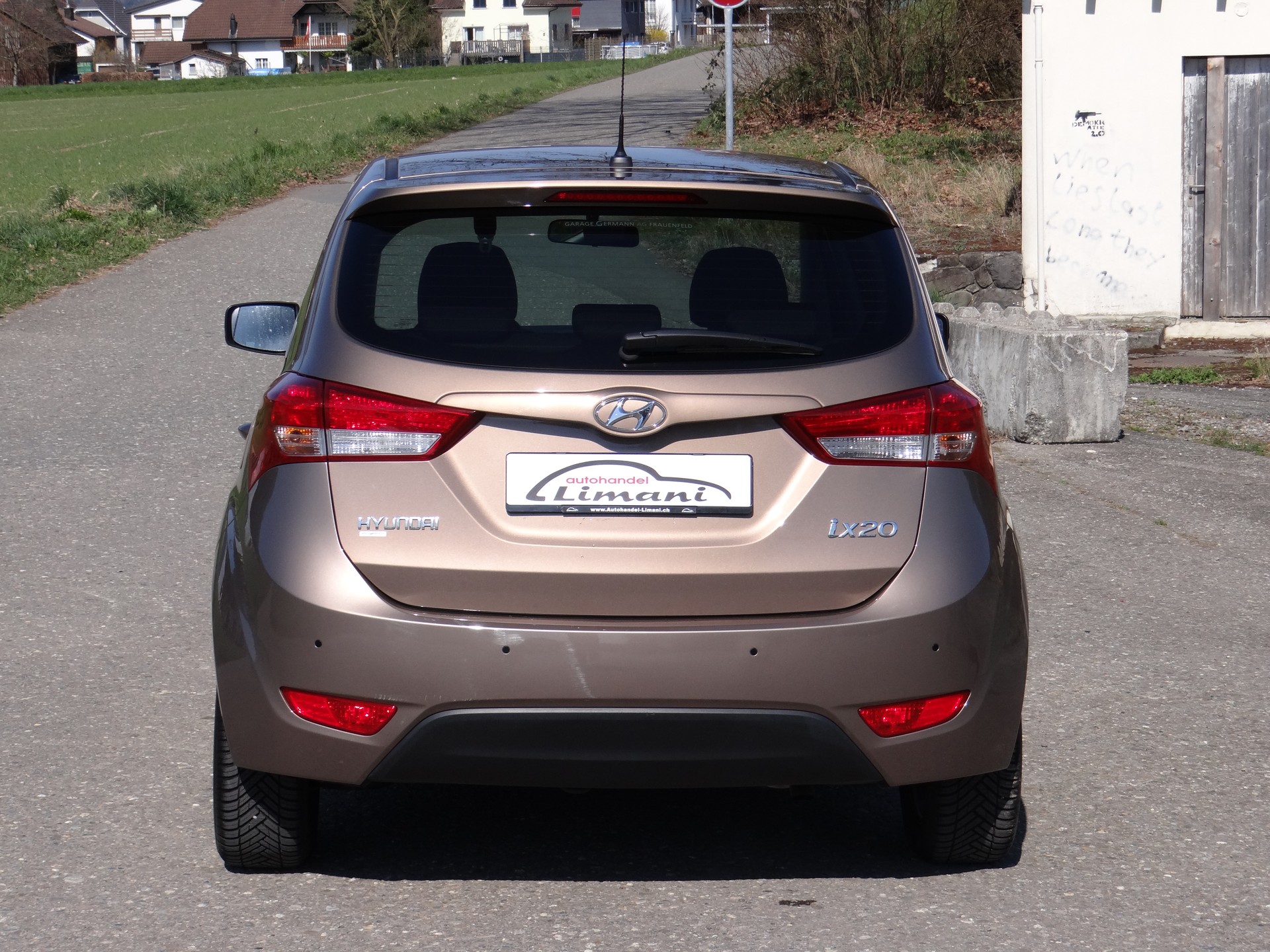 HYUNDAI iX20 1.6 Premium Automatic-image-6