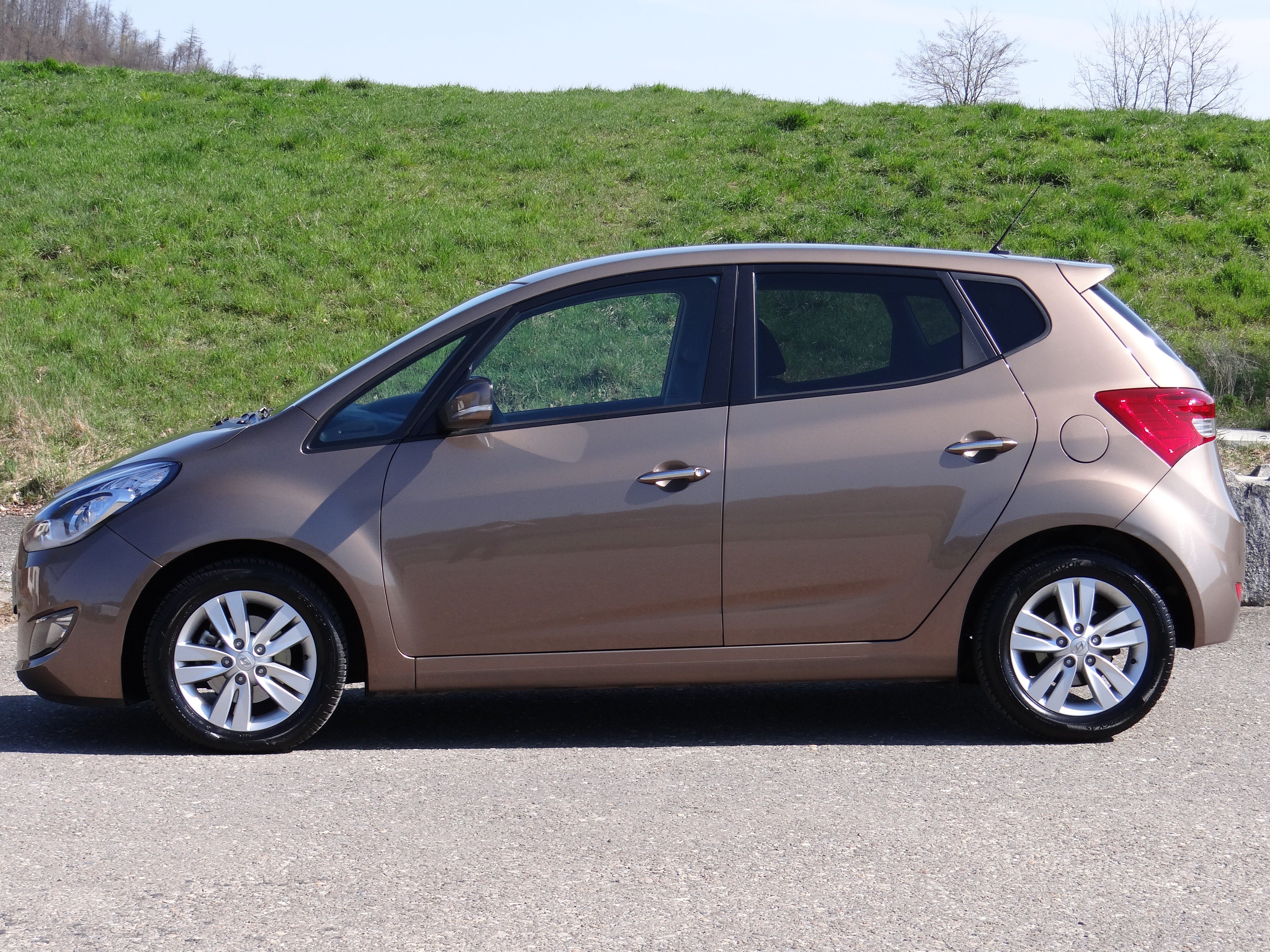 HYUNDAI Kia Ceed 1.6.136PS — slika 2