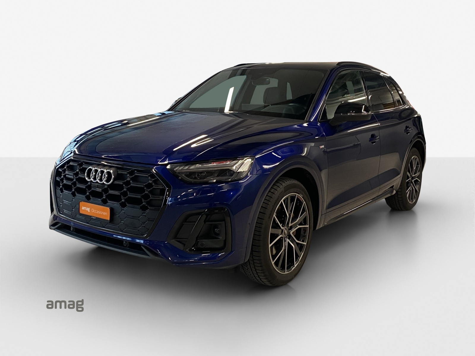 AUDI Q5 40 TDI Black Edition quattro S-tronic-image-0